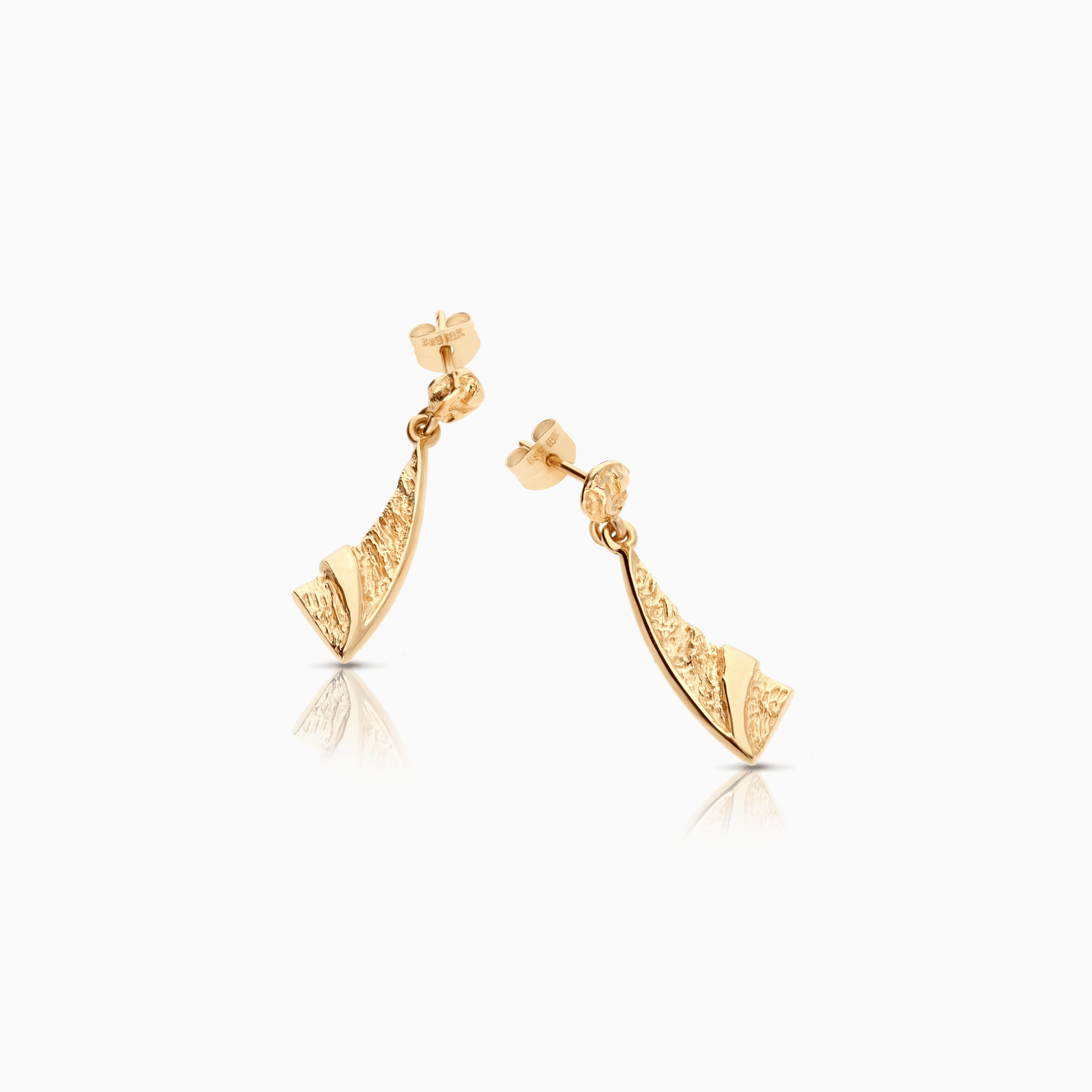 Gold earrings 2.60g 18K gold