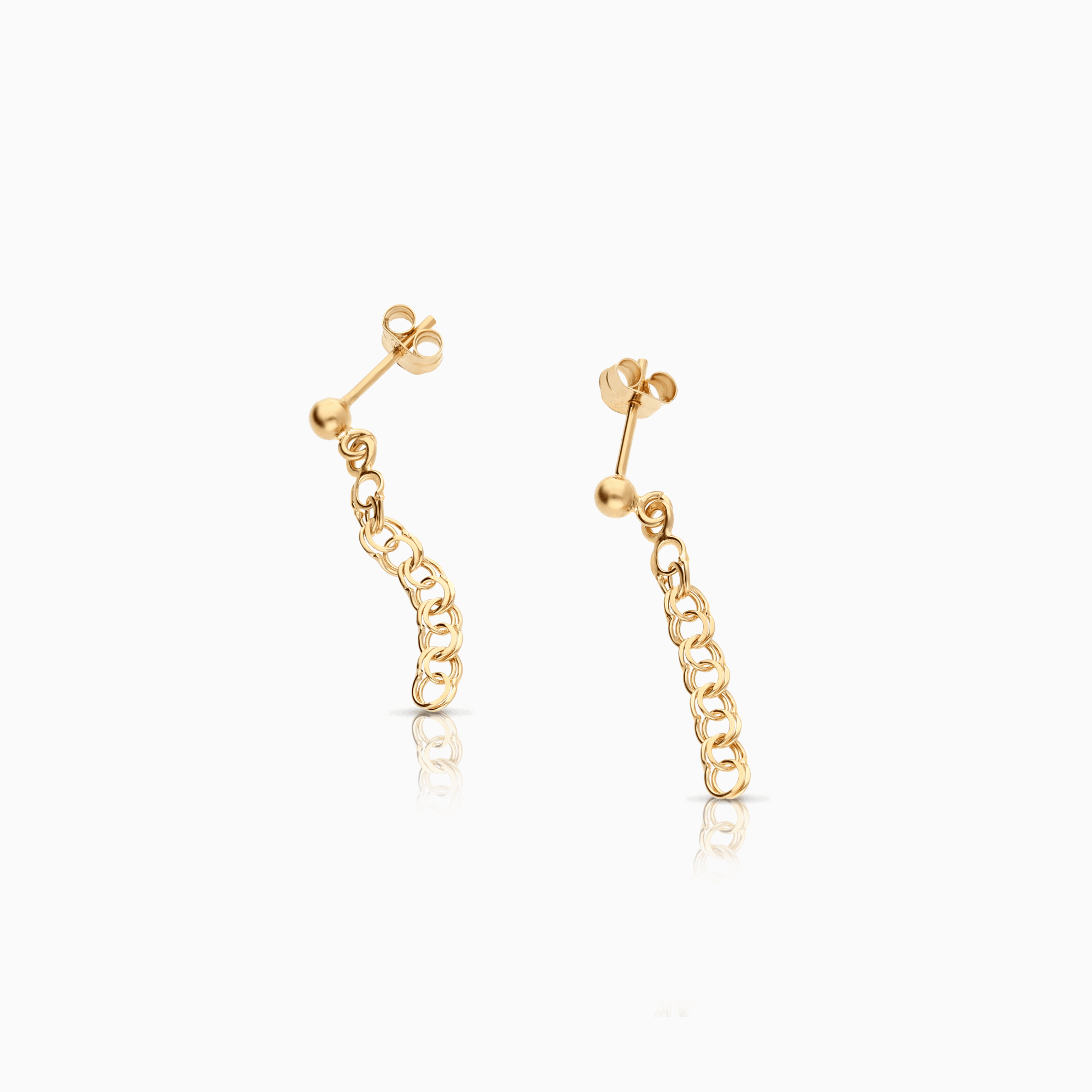Bismarck earrings 1.10g 18K gold