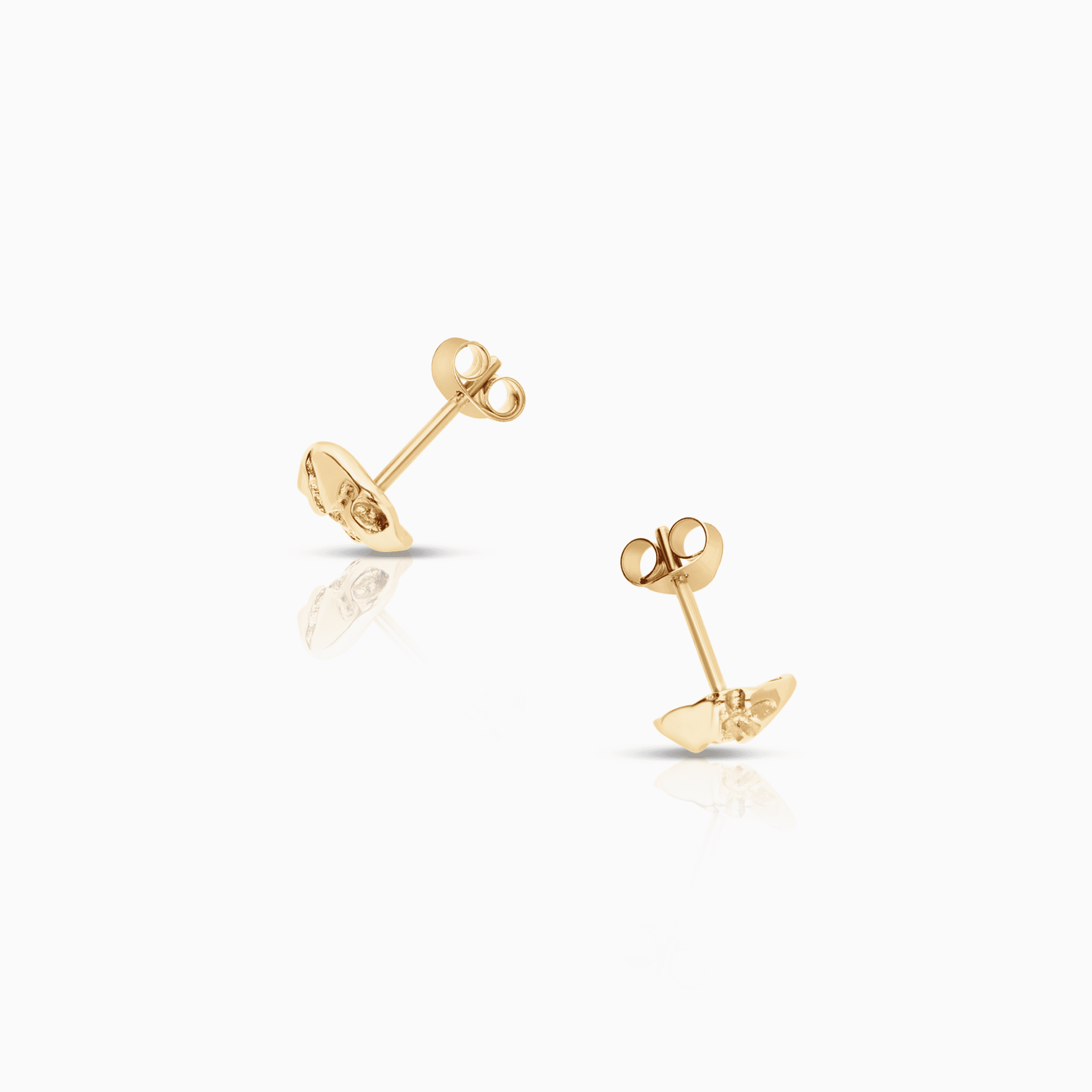 Gold earrings 1.28g 18K gold