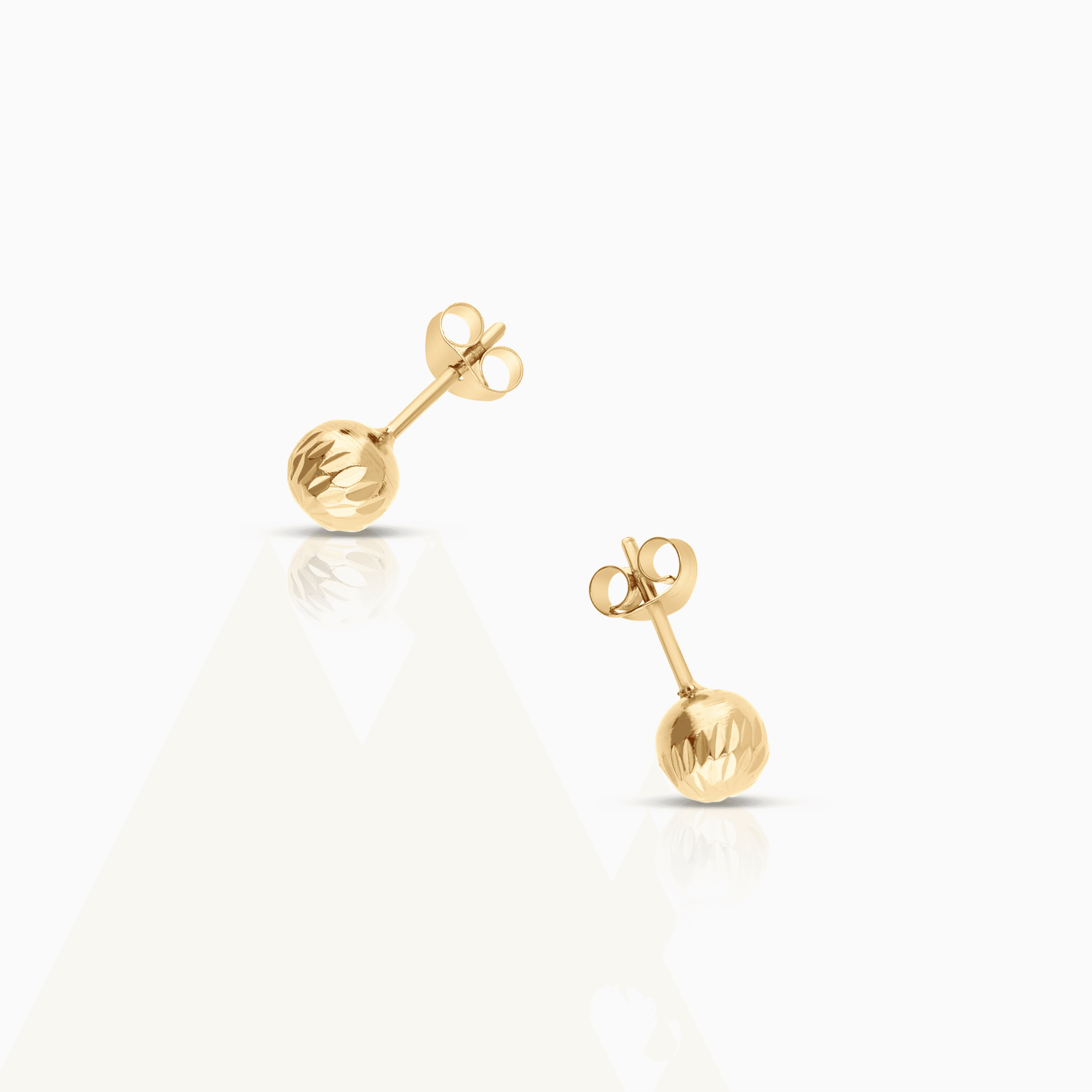 Gold Earrings 0.63g 18K Gold