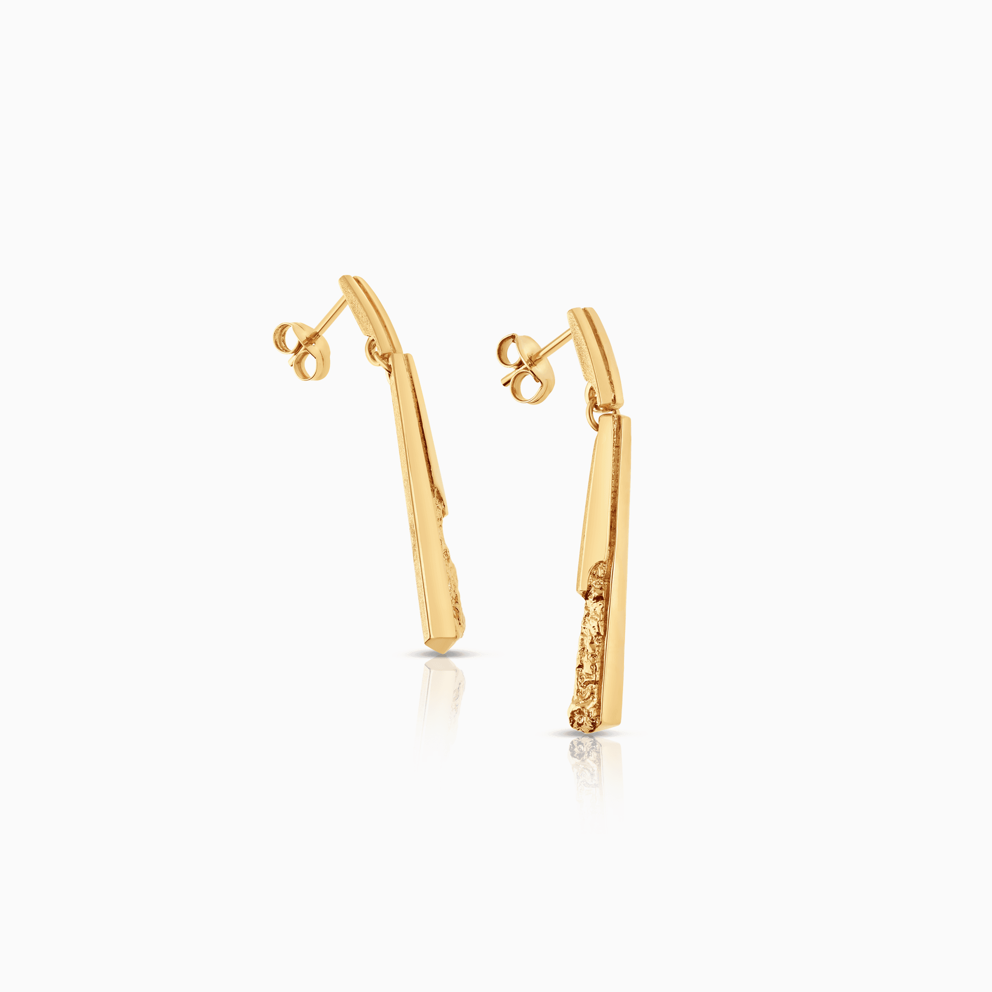 Gold earrings 3.11g 18K gold