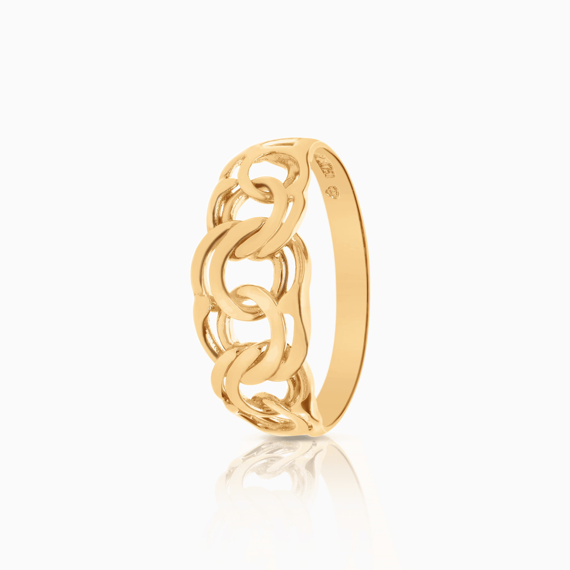 Bismarck ring 2.28g 18K gold