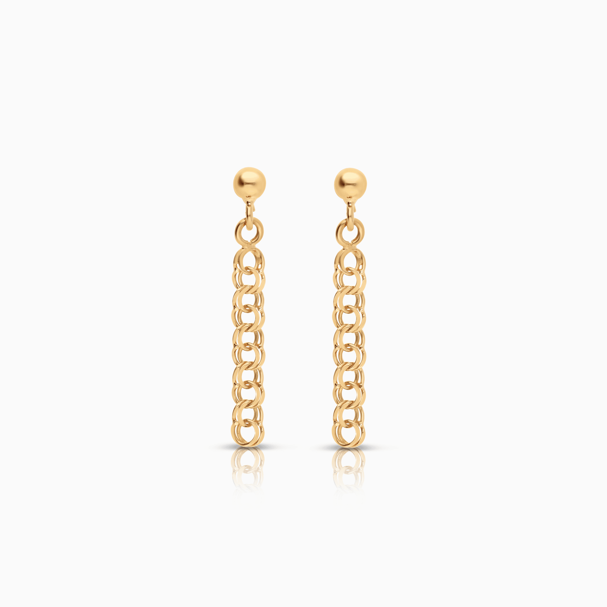 Bismarck earrings 1.08g 18K gold