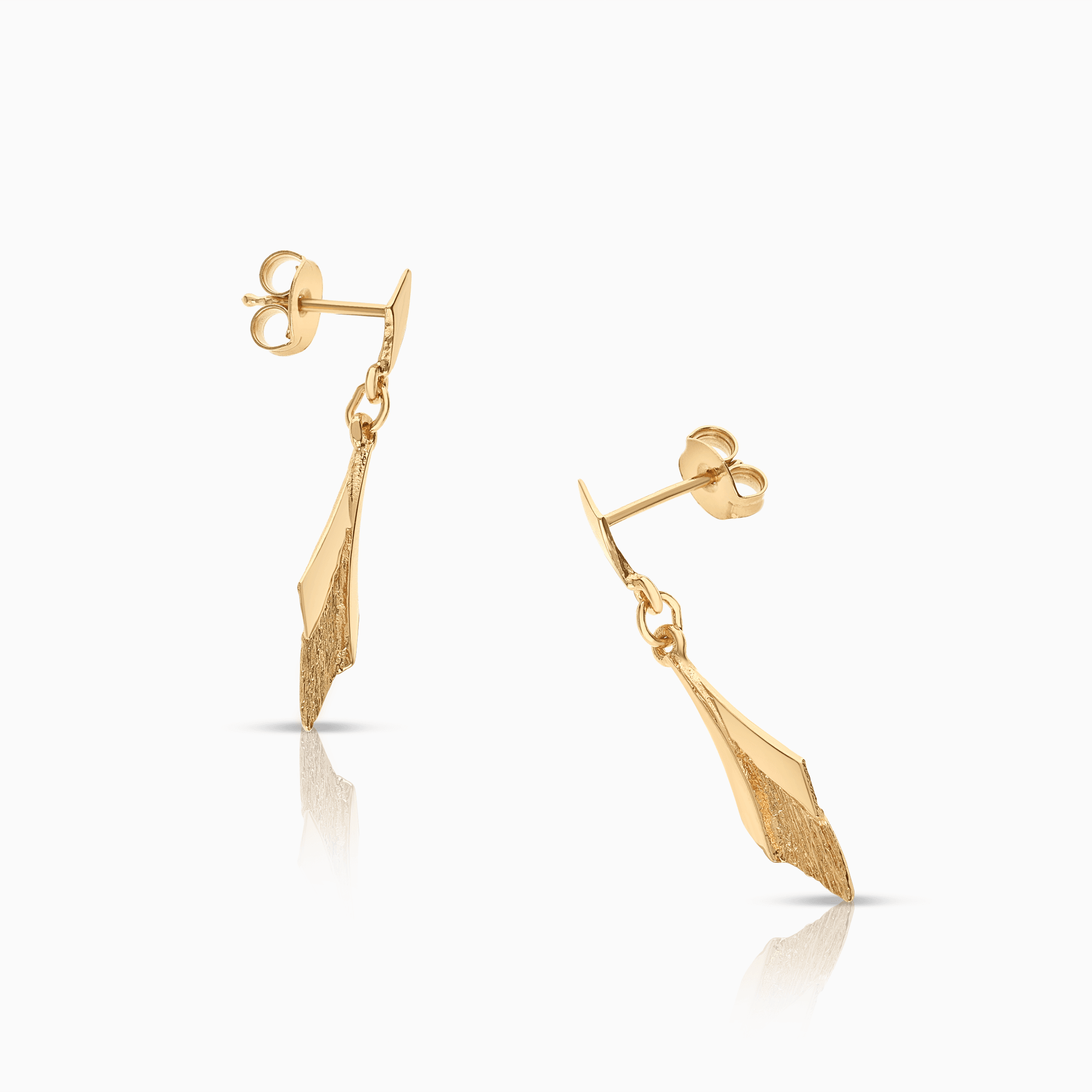 Gold earrings 1.55g 18K gold