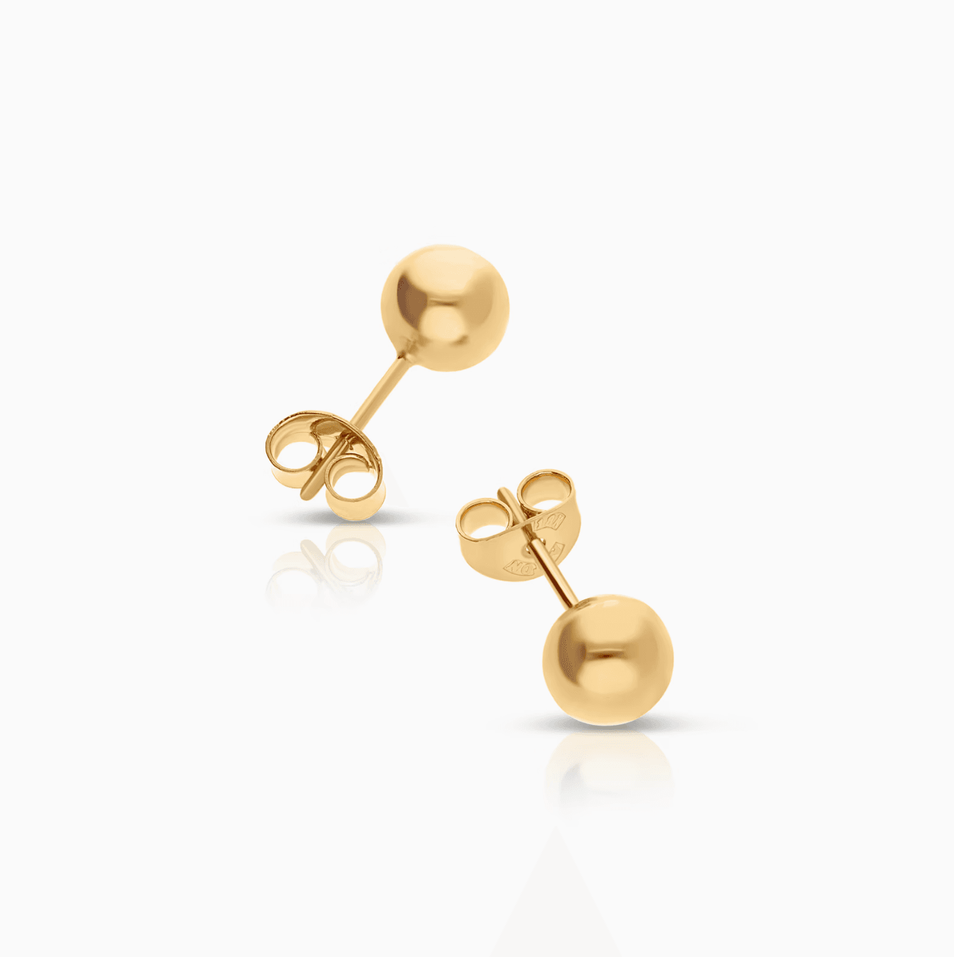 Gold stud earrings 0.78g 18K gold