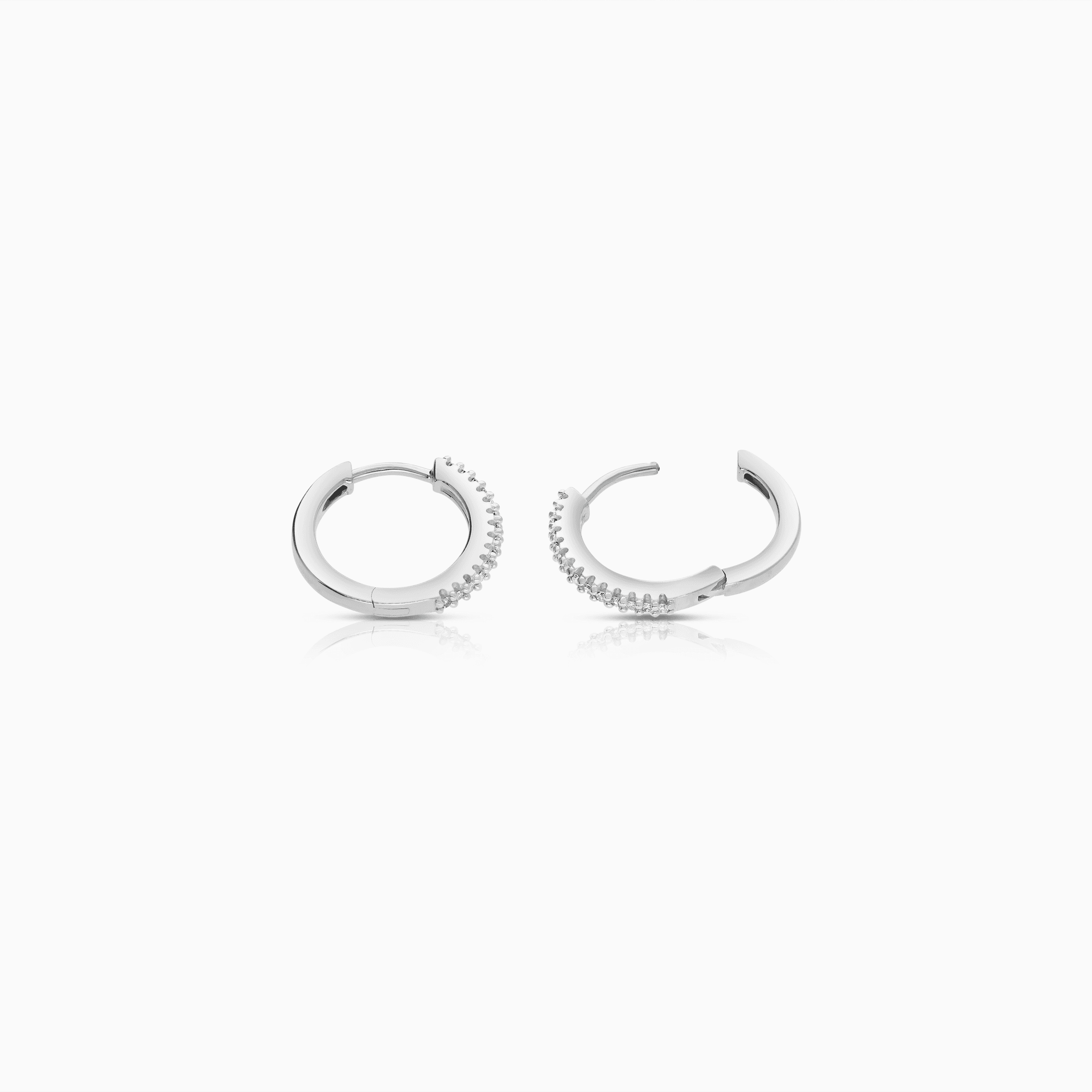 Diamantörhängen 0,14ct 18K vitguld
