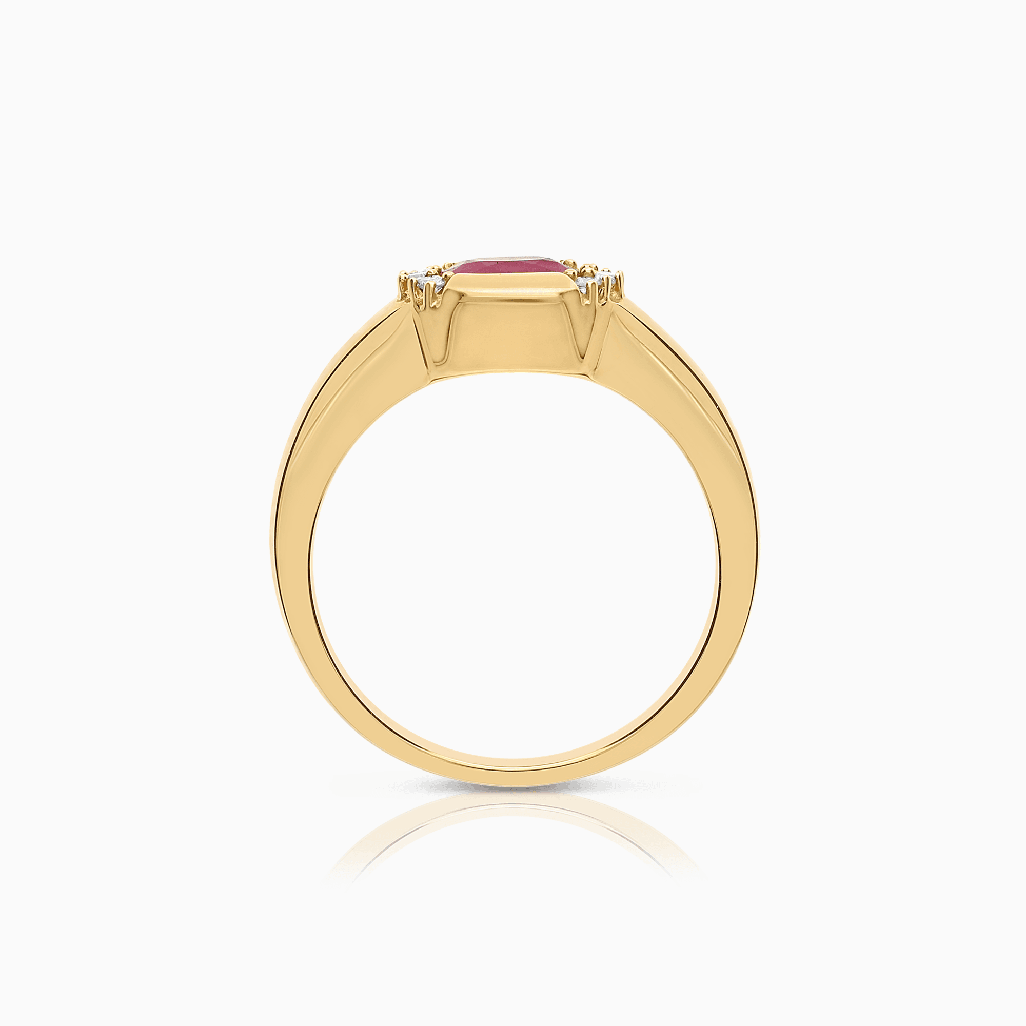 Gemstone ring ruby 0.50ct with diamonds 18K yellow gold