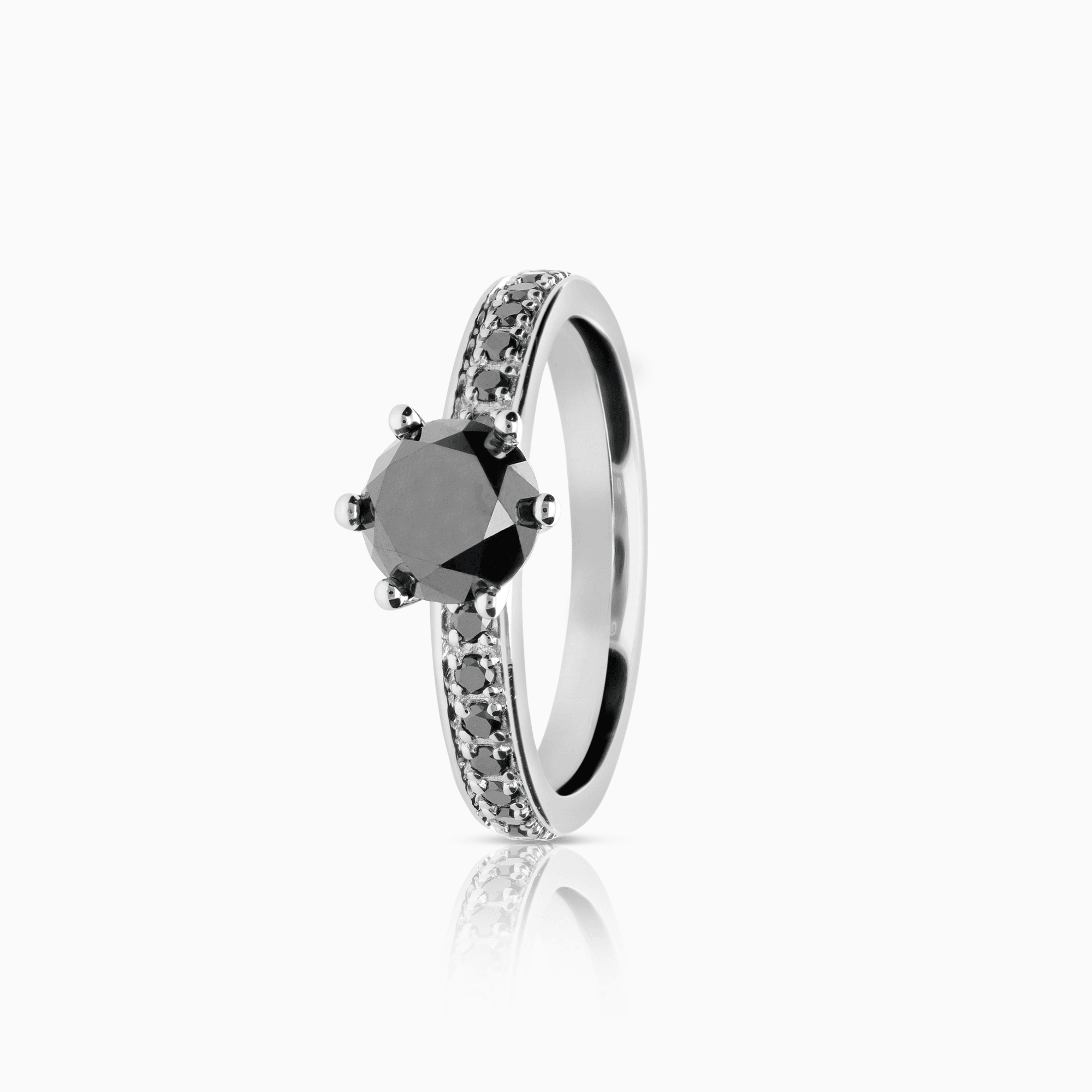 Sidostensring med svarta diamanter 1,56ct 14K vitguld