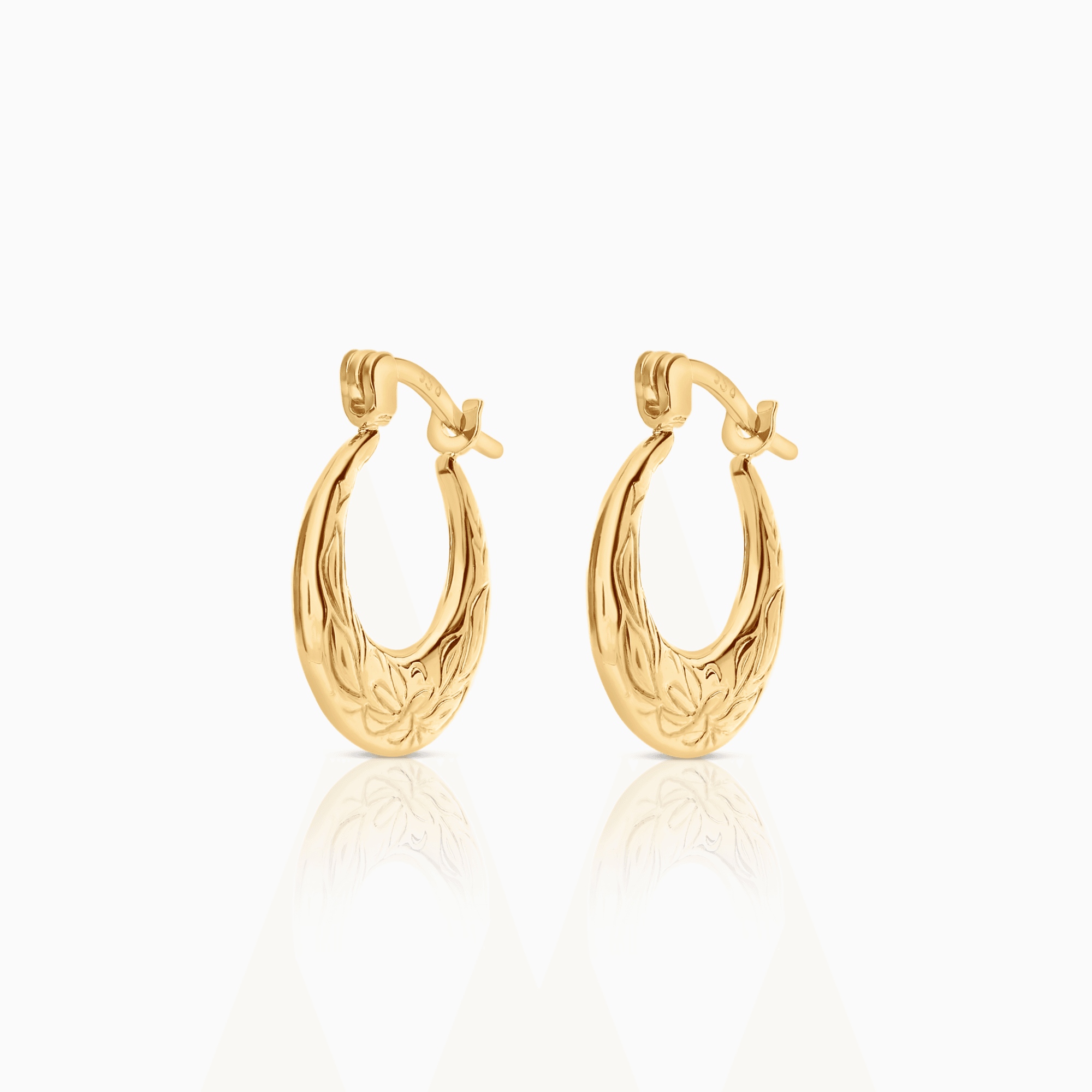 Gold hoop earrings 1.34g 18K gold