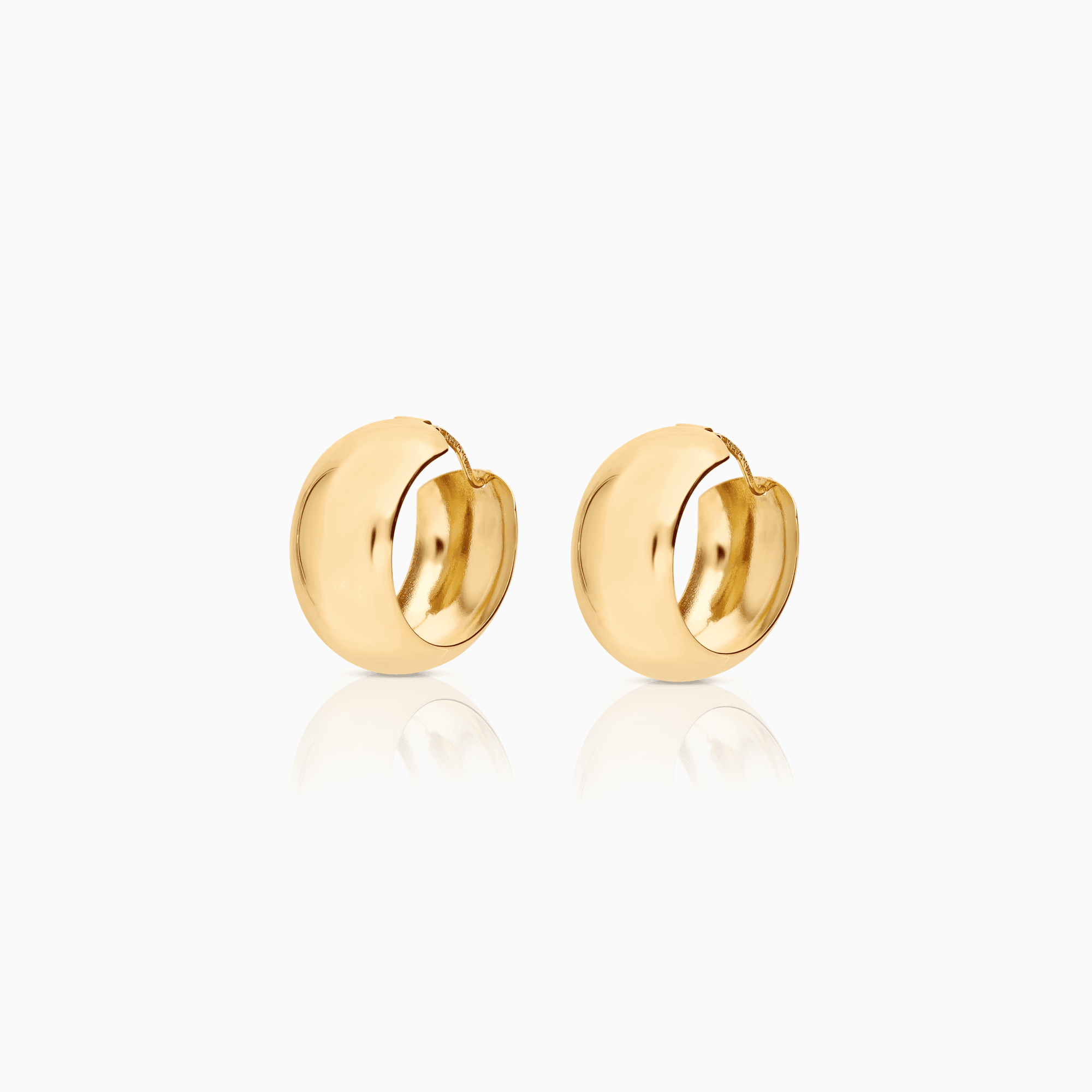 Gold hoop earrings 3.64g 18K gold