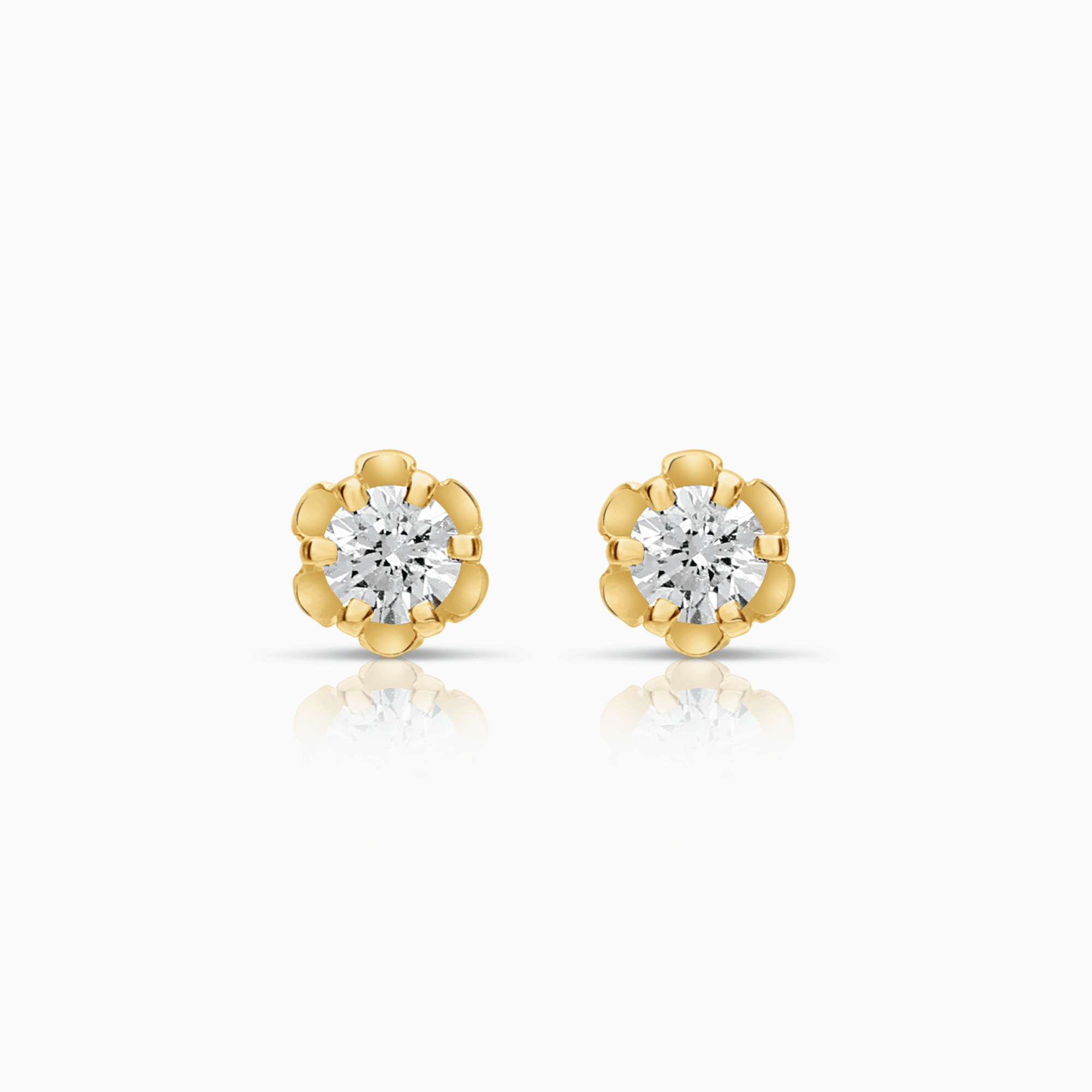 Solitaire earrings 0.10ct 18K gold