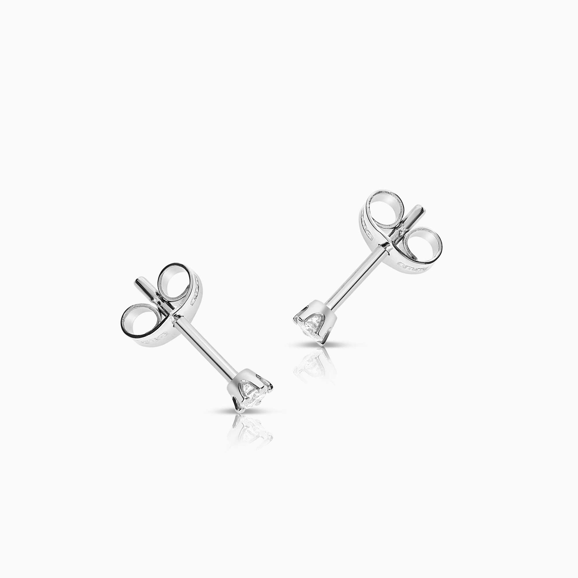 Solitaire earrings 0.10ct 18K white gold