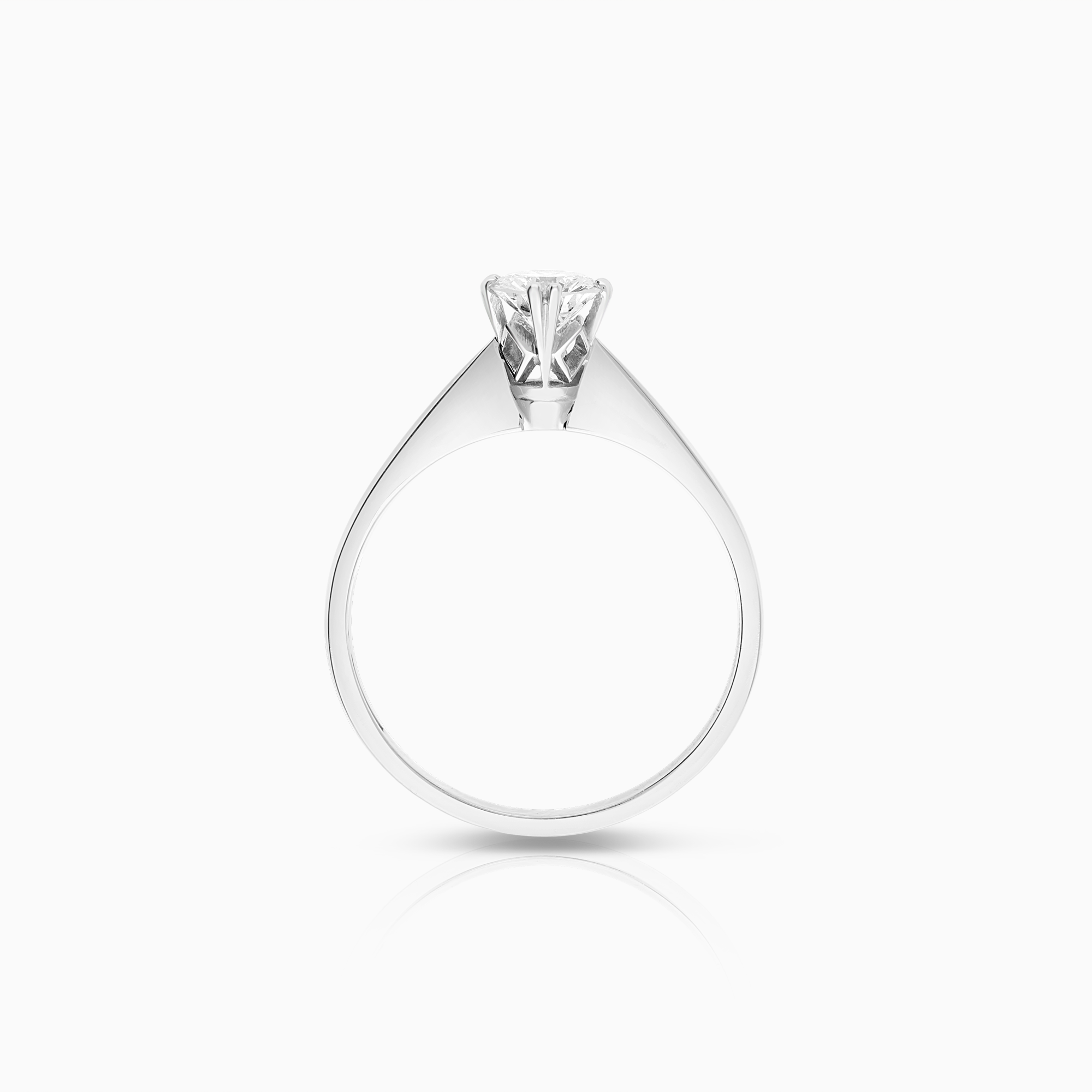 Solitaire ring 0.52ct 18K