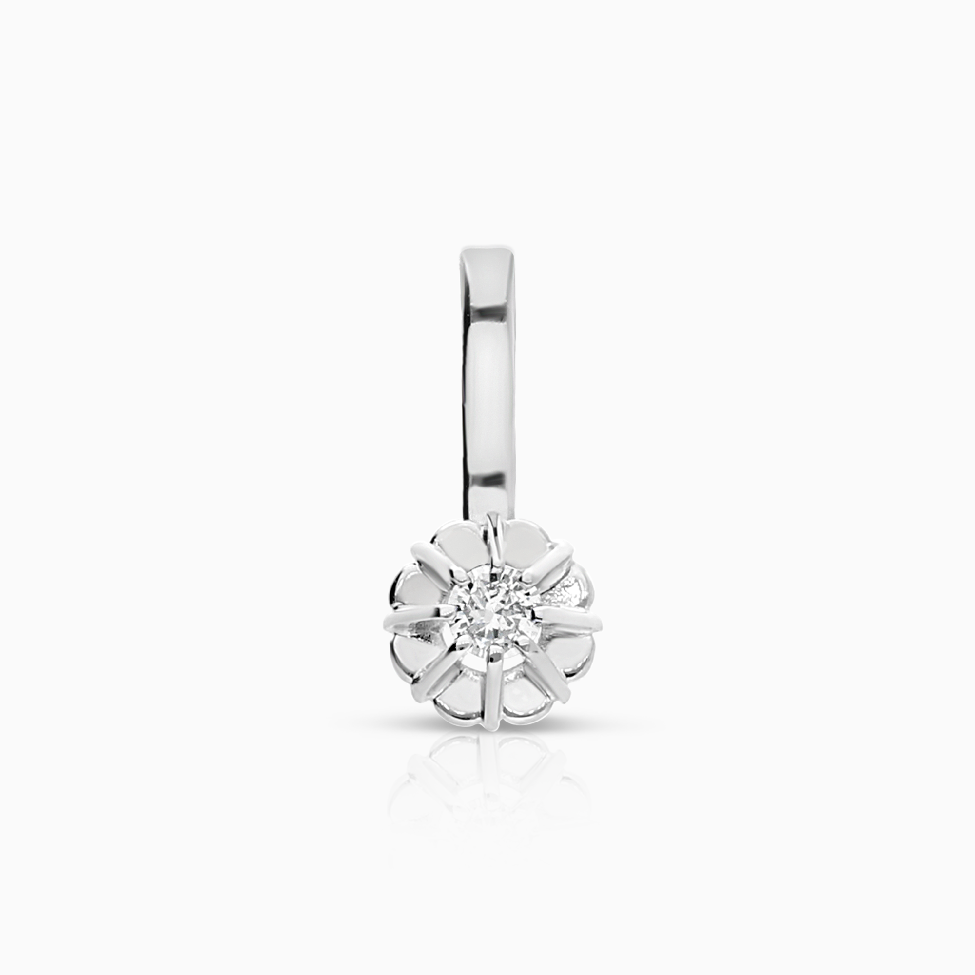 Solitär hänge 0,04ct 18K guld 0,36g