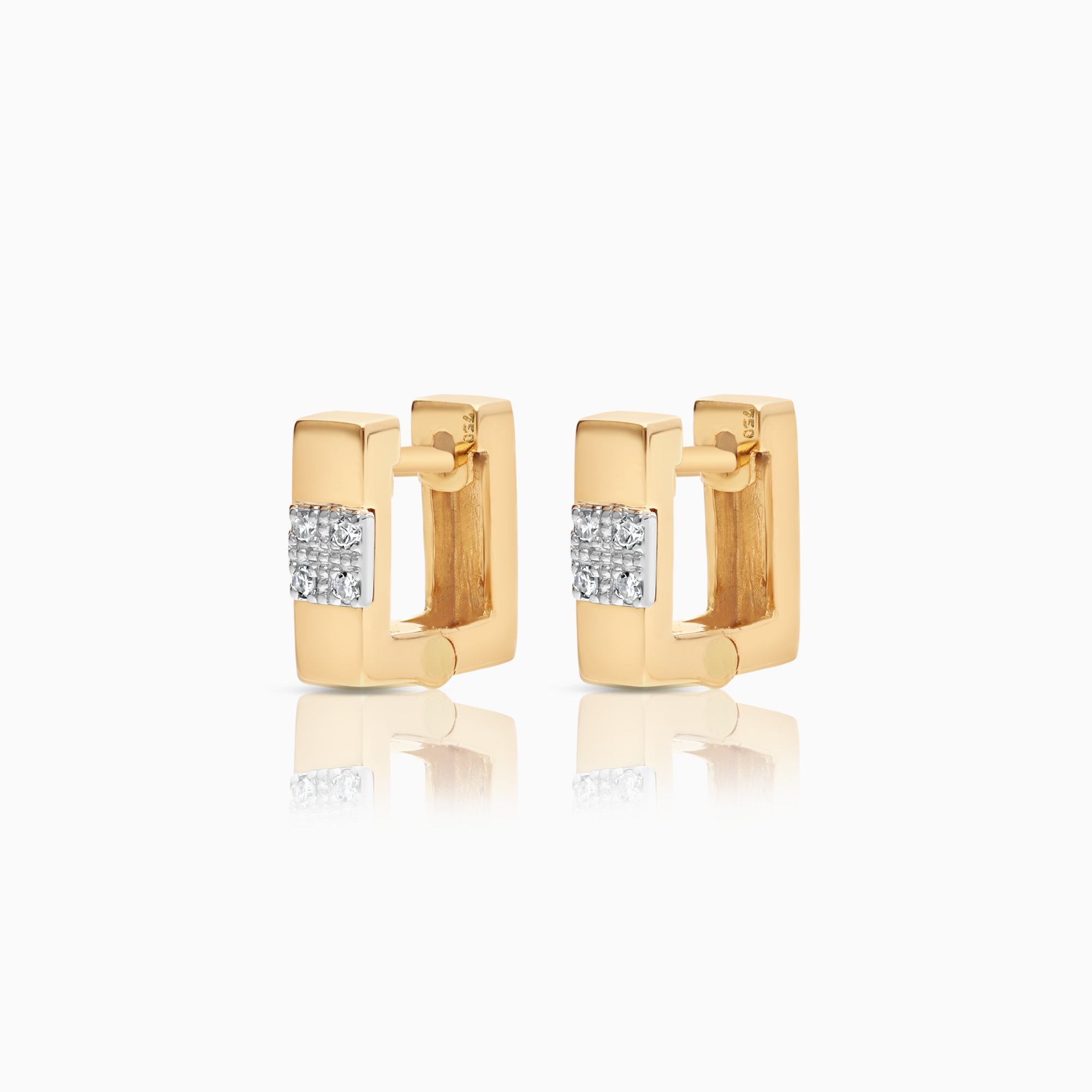 Creol örhänge diamanter 0,08ct 18K guld
