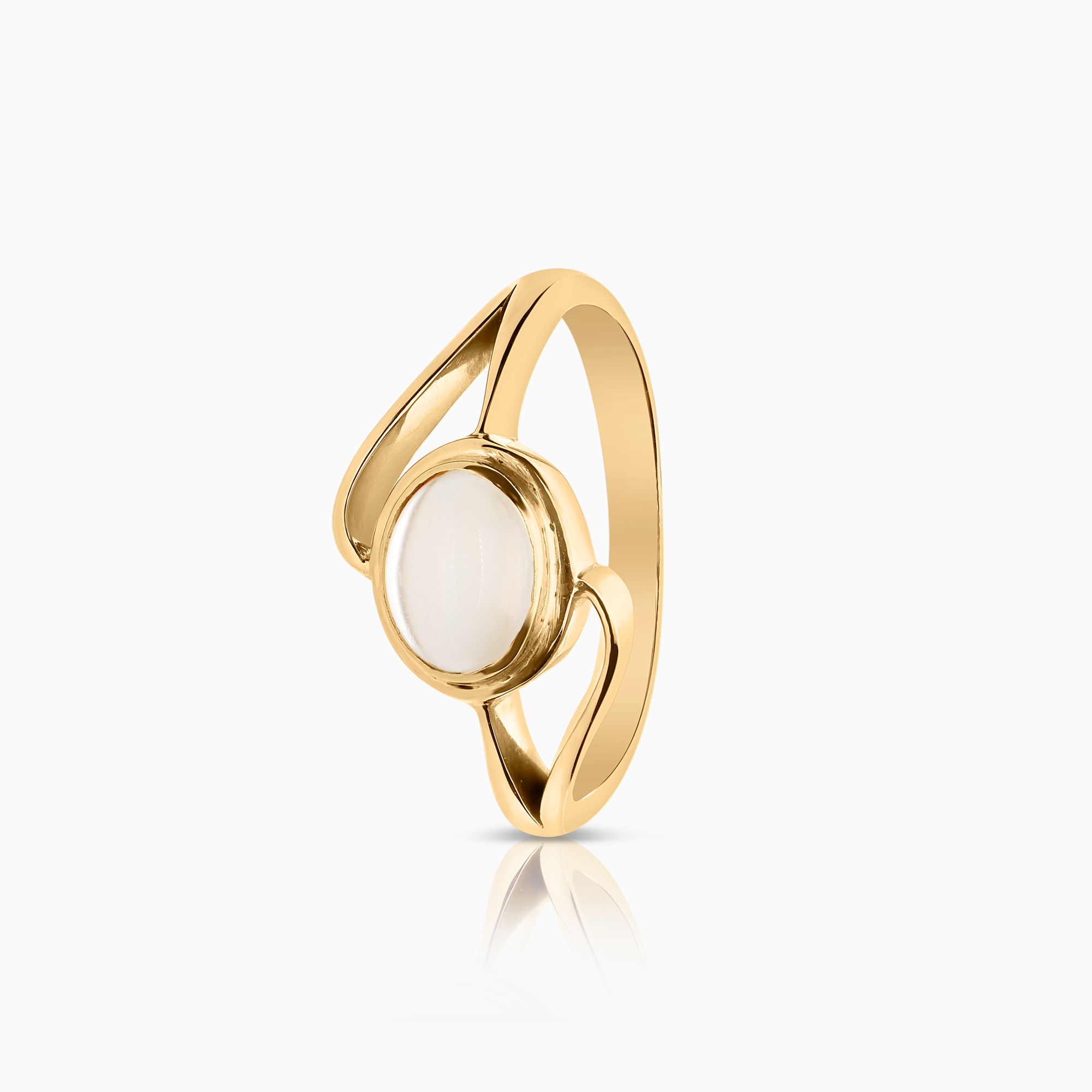 Guldring månsten 4,79g 18K guld