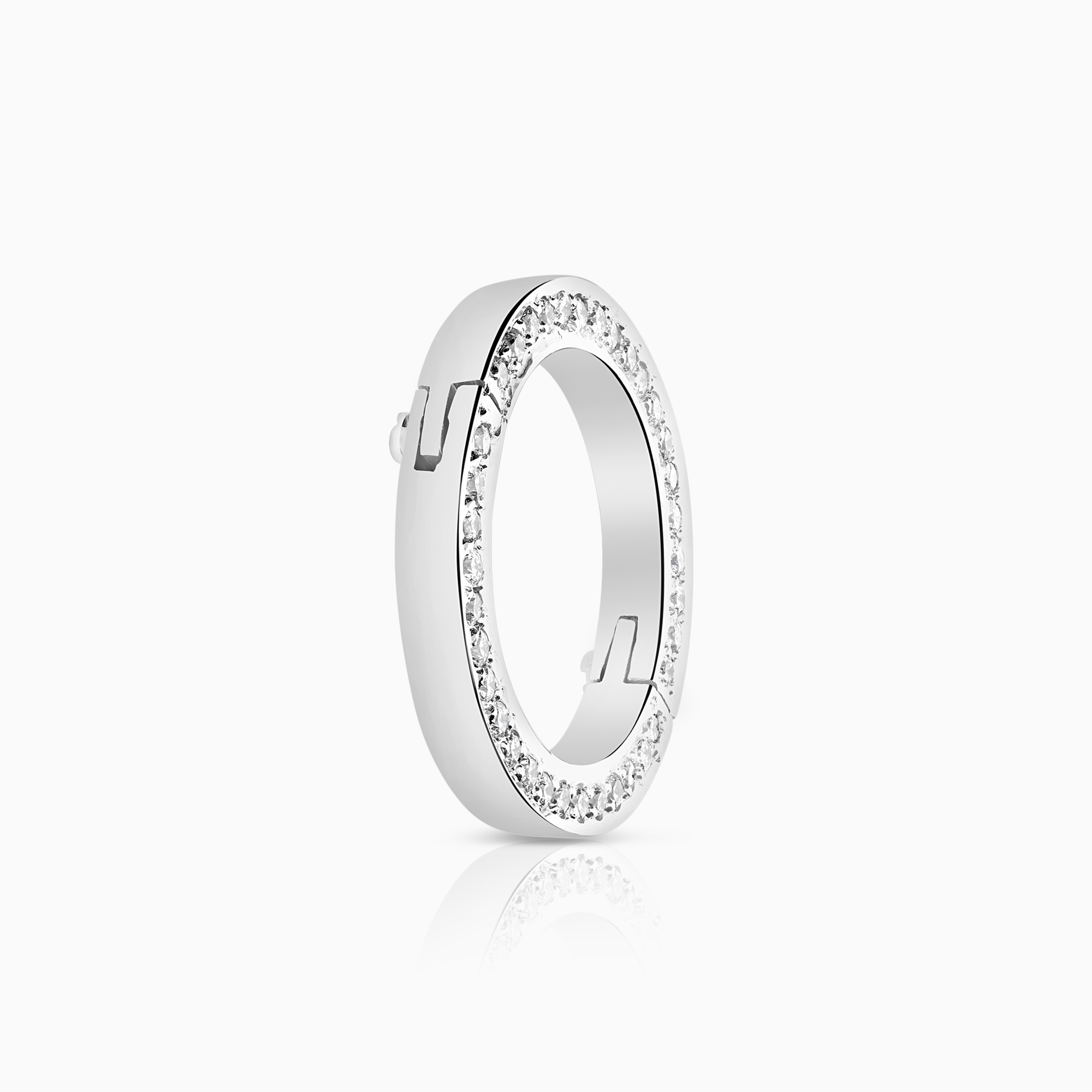 Efva Attling amor vincit omnia 0,36ct 18K vitguld