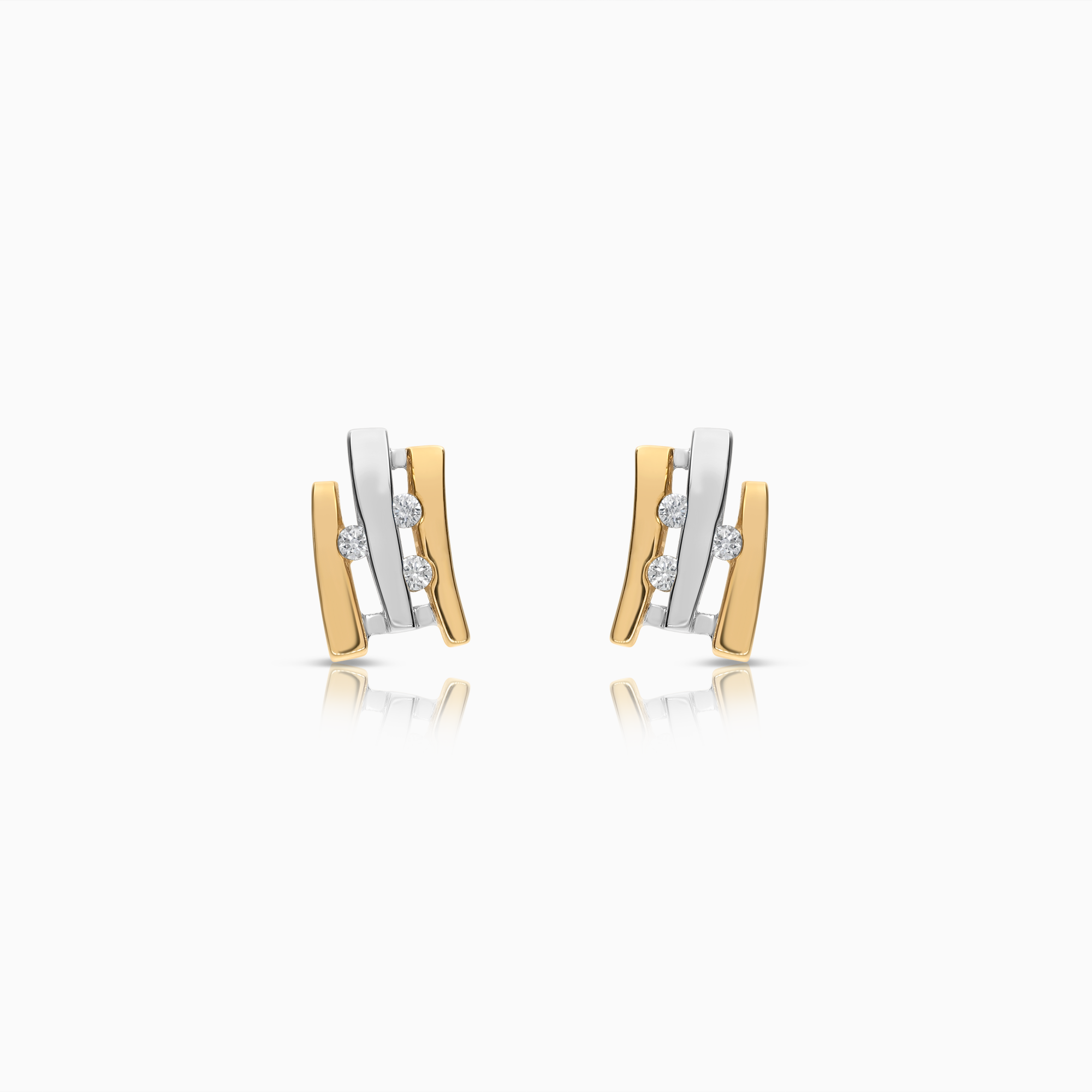 Diamantörhängen 0,07ct 18K guld