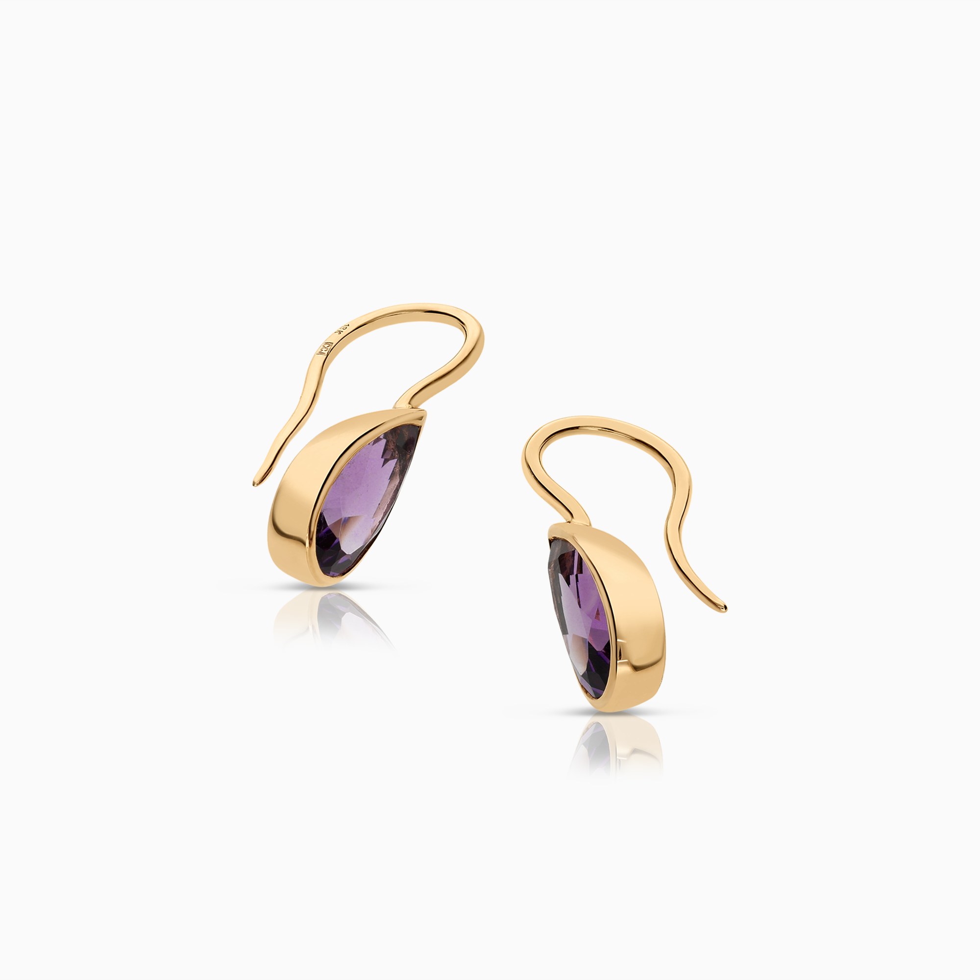 Gold earrings with purple amethysts 2.87g 18K gold