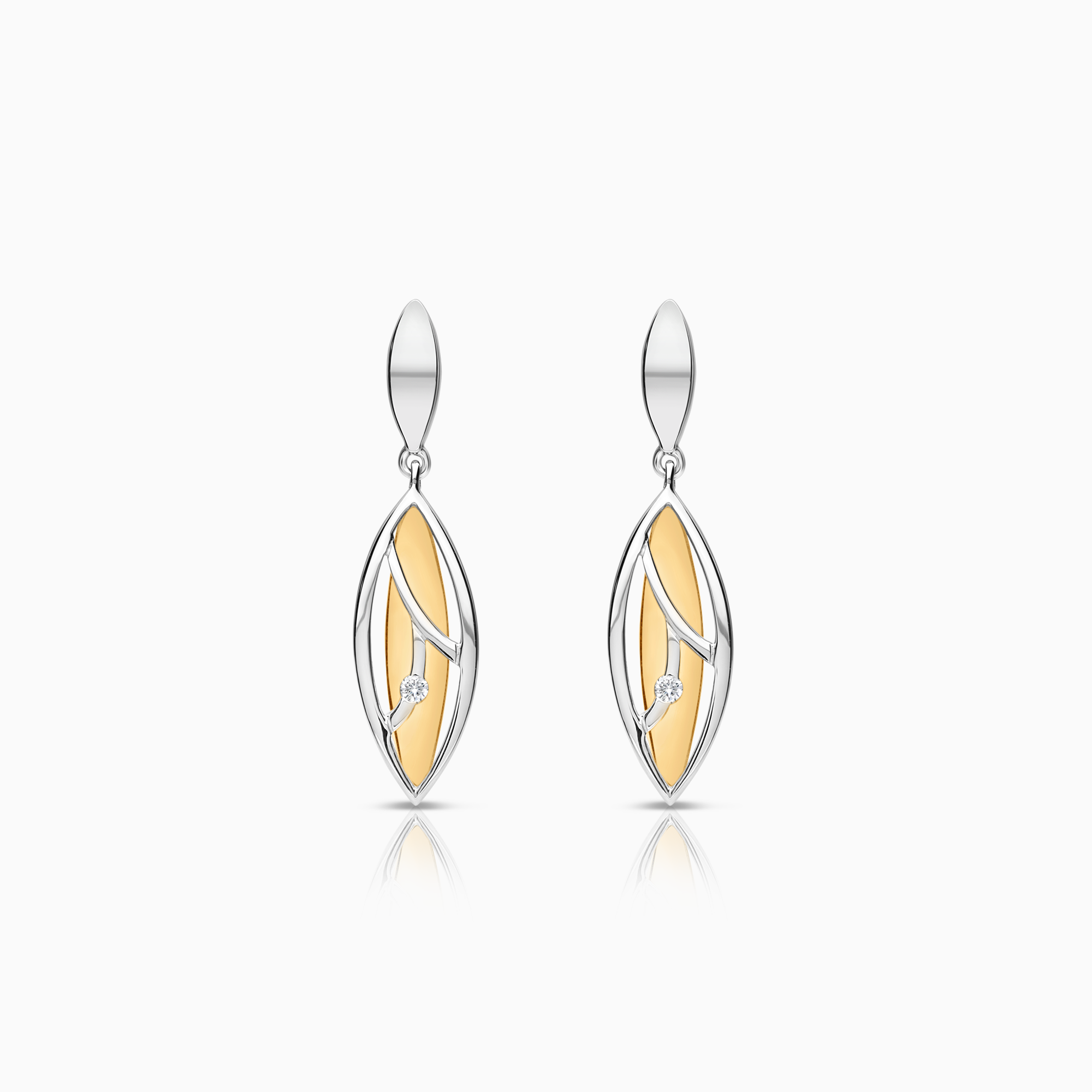 Diamond earrings 0.04ct 18K gold/white gold