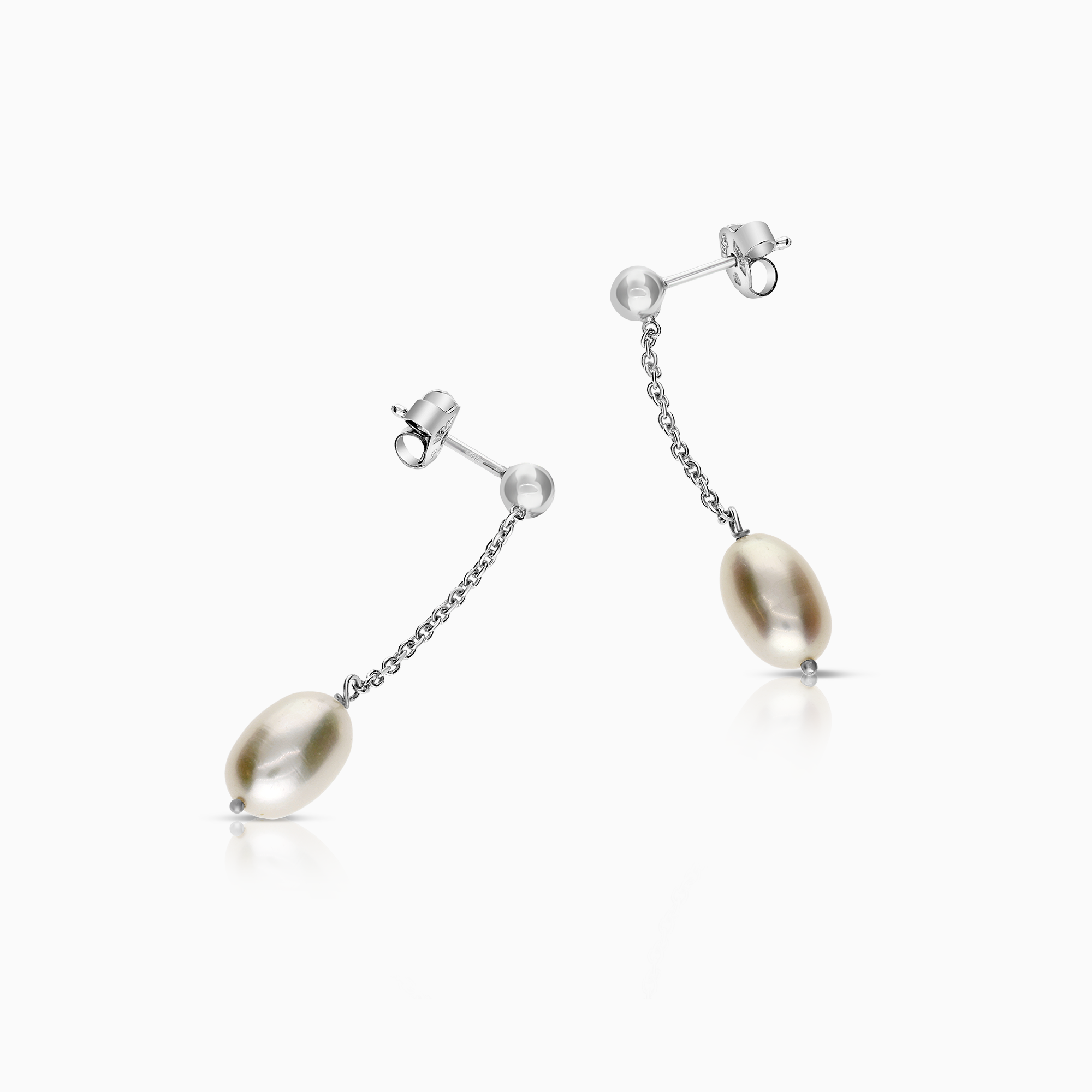Pearl earrings 2.72g 18K white gold