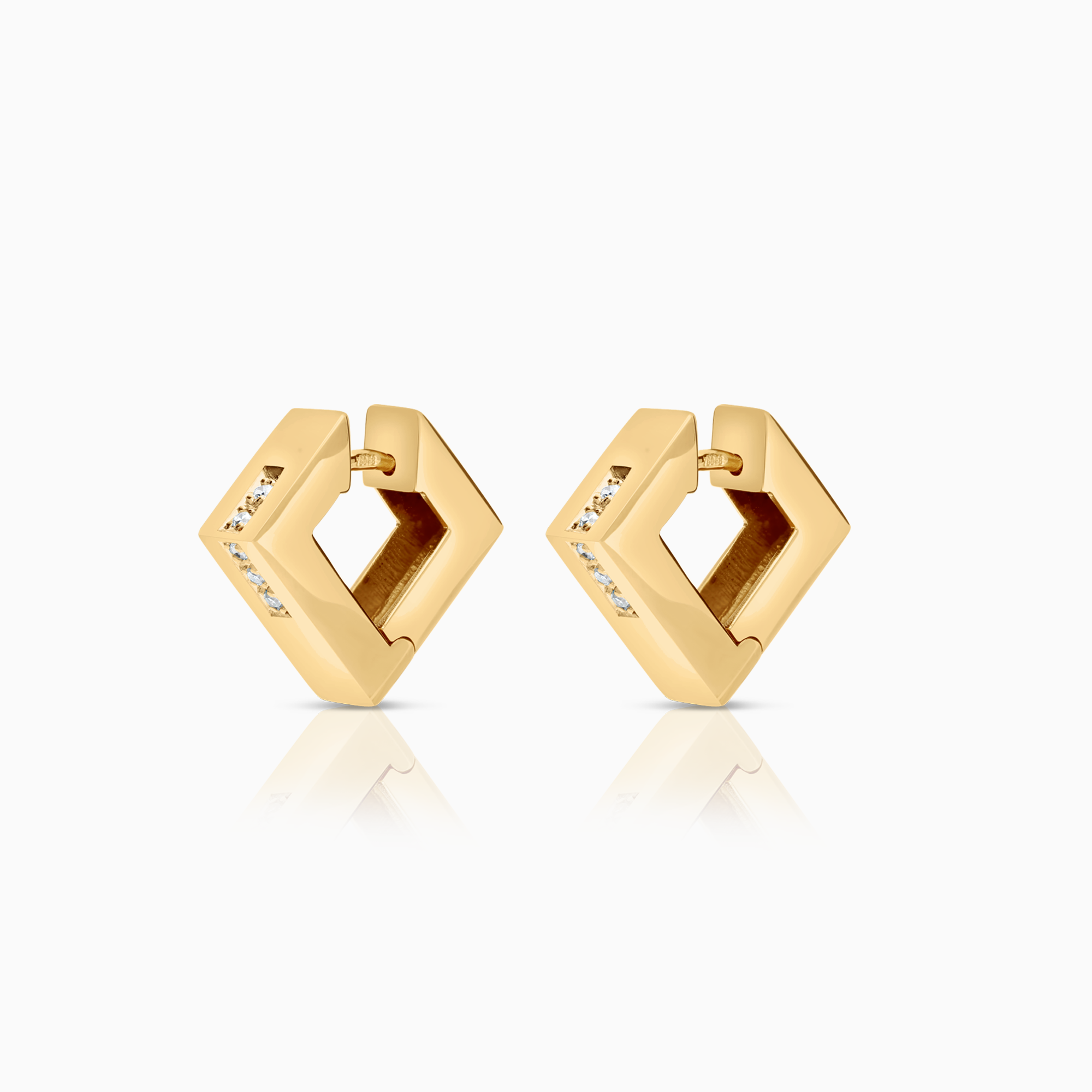 Diamond earrings 0.08ct 18K gold
