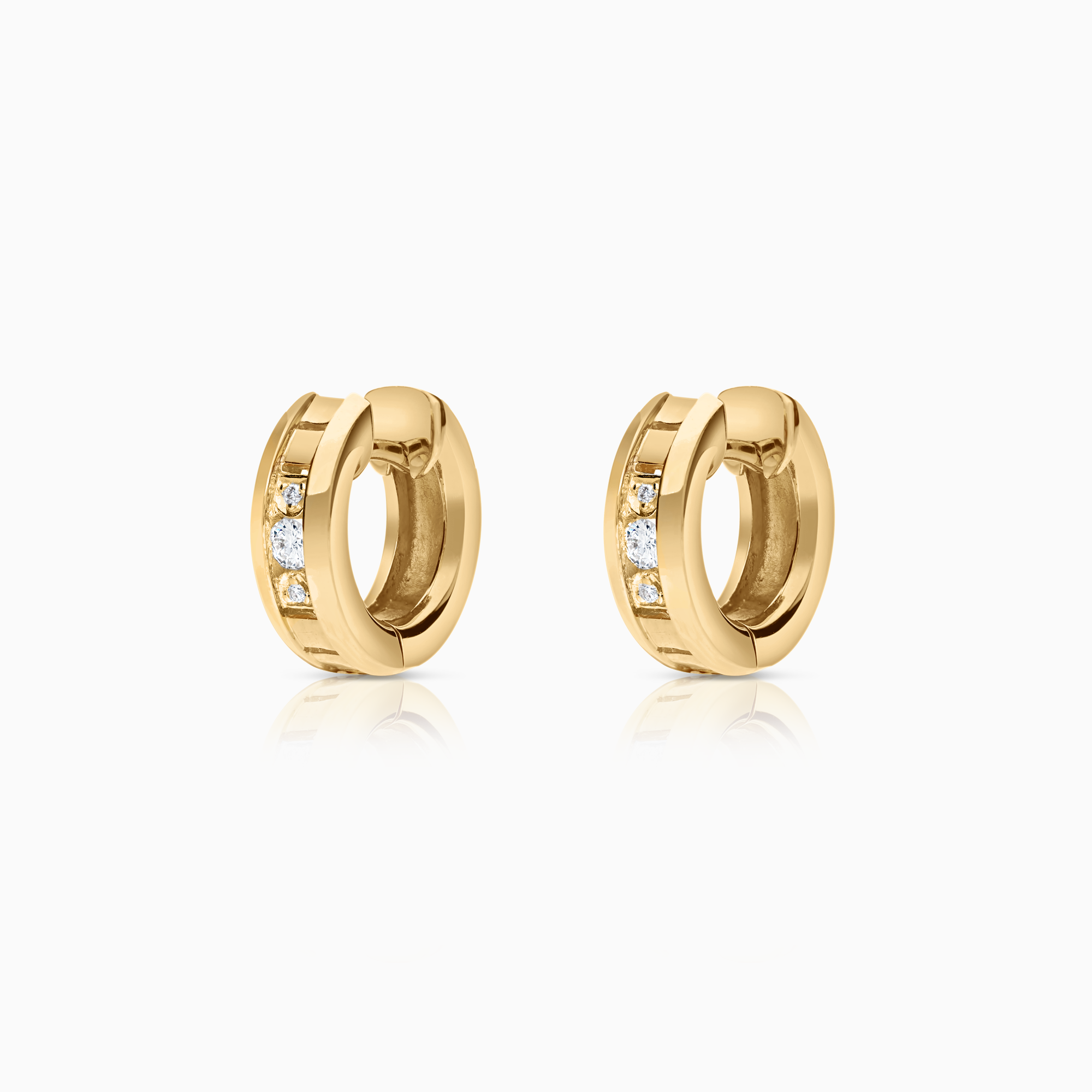Diamond earrings 0.16ct 18K gold