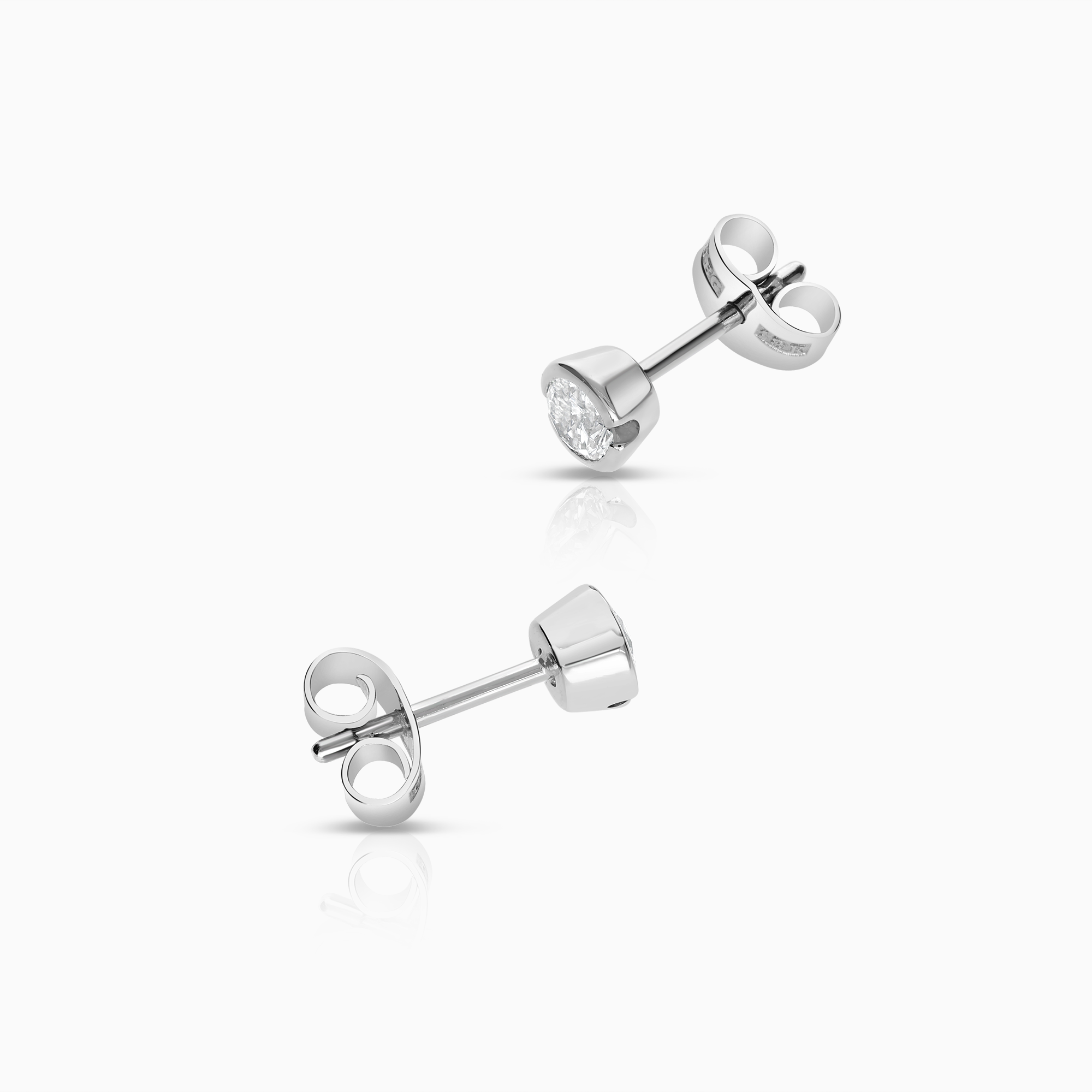 Solitaire earrings 0.50ct 18K white gold