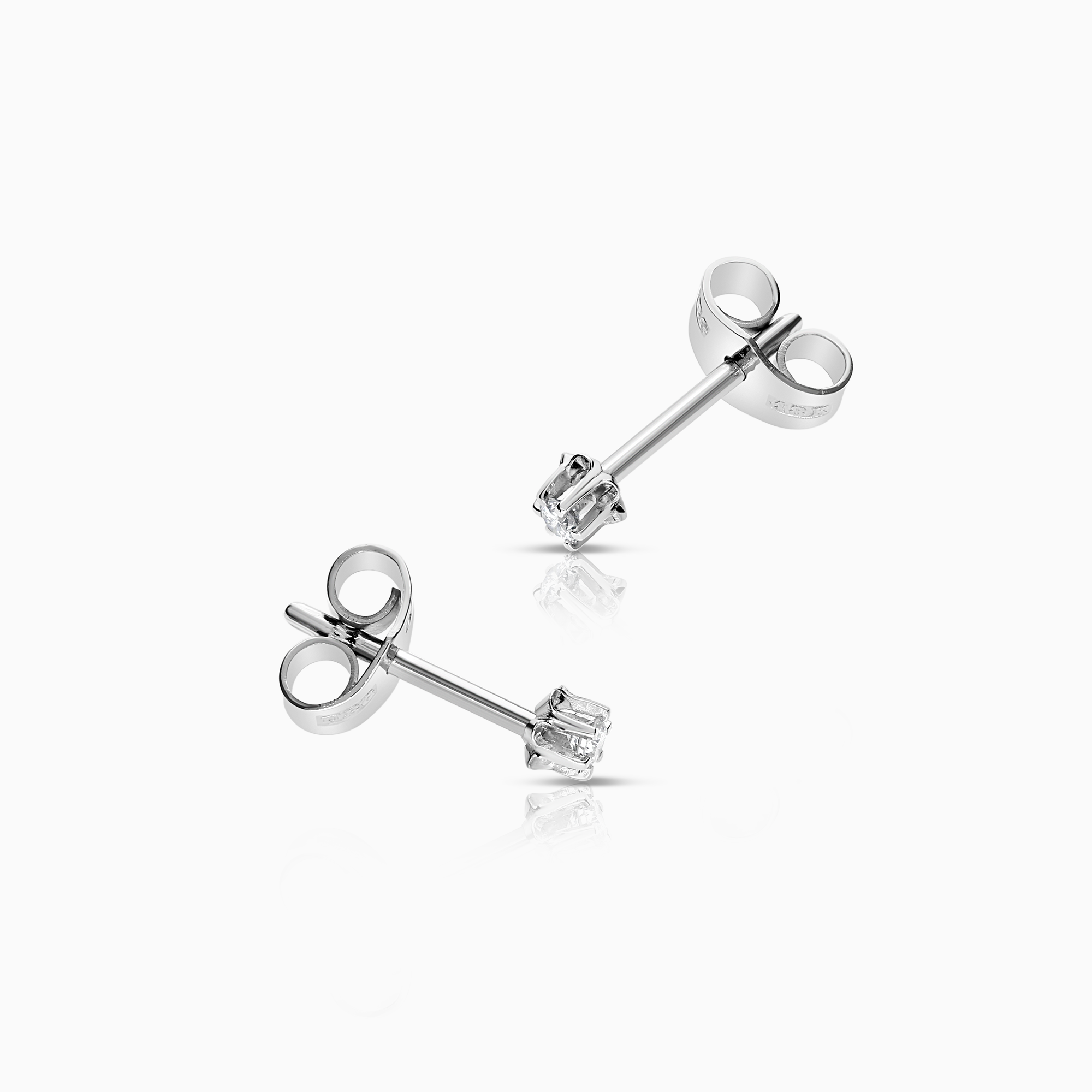 Solitaire earrings 0.06ct 18K white gold