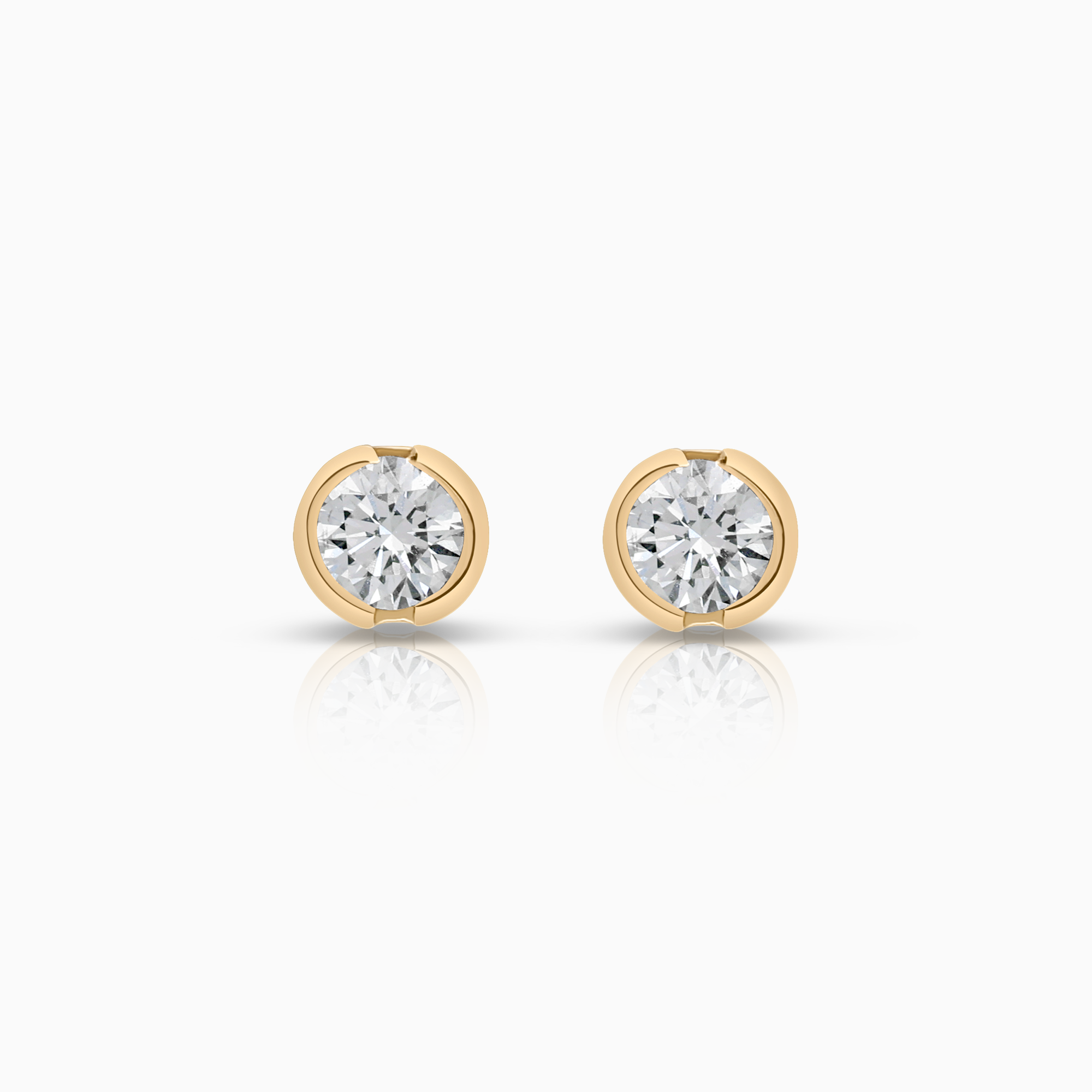 Solitaire earrings 0.24ct 18K gold