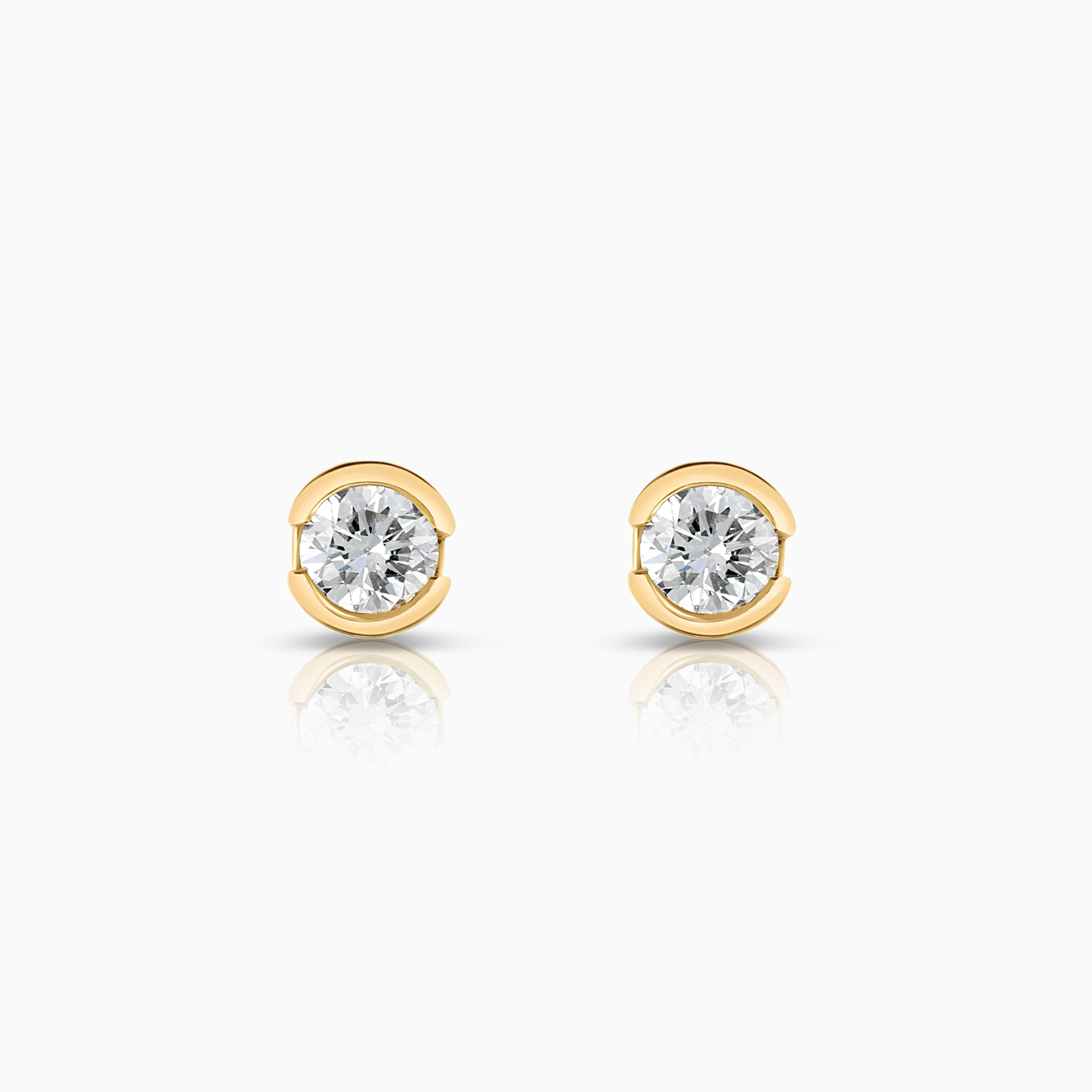 Solitaire earrings 0.38ct 18K gold