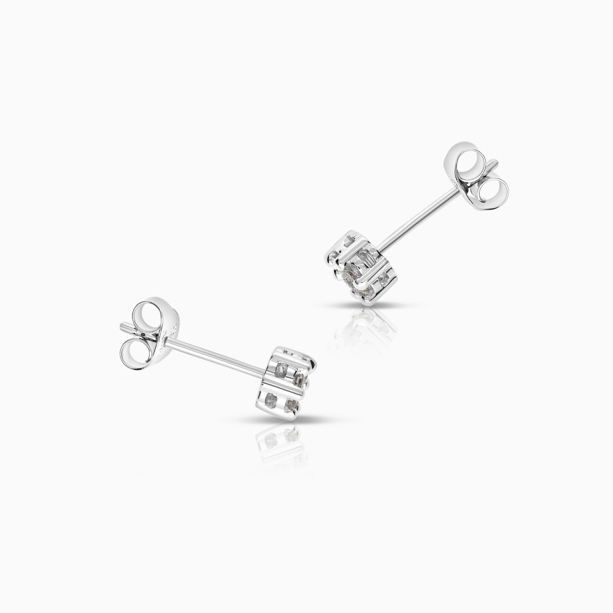 Diamond earrings 0.15ct 18K white gold
