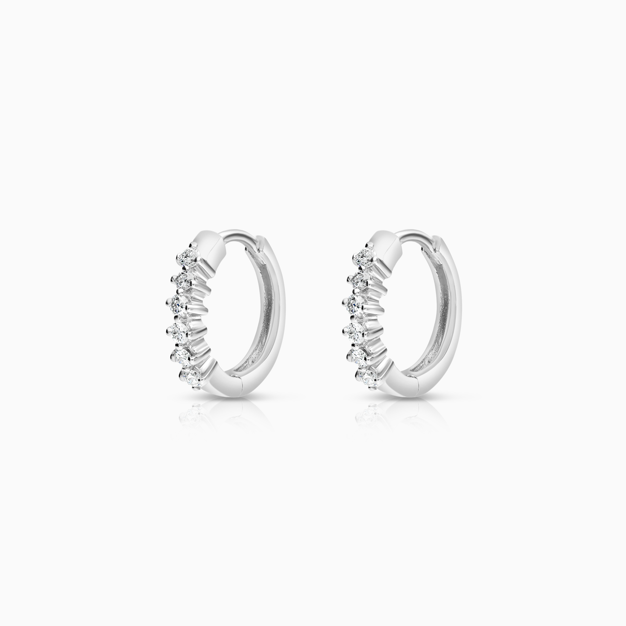 Diamantörhängen creoler 0,18ct 18K vitguld