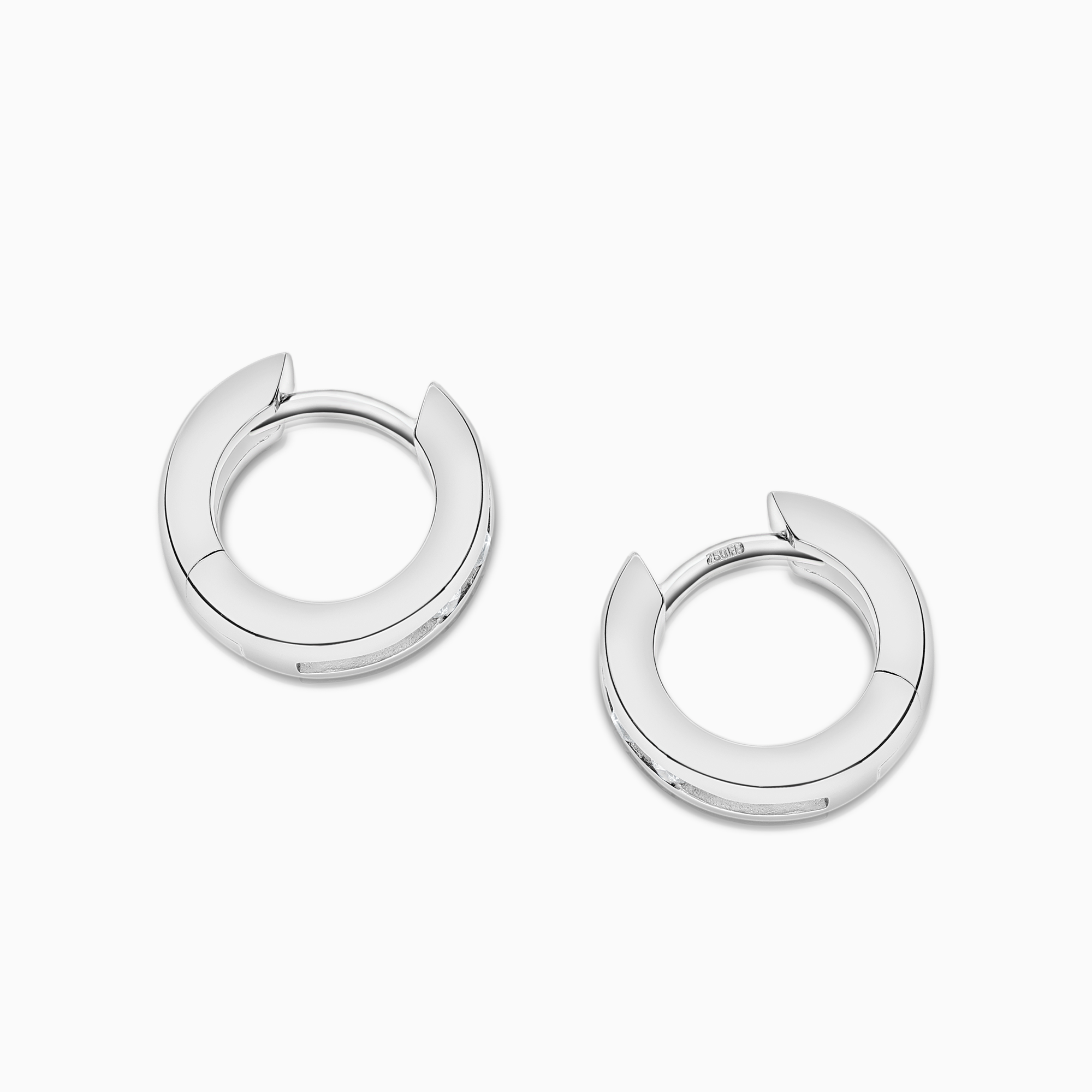 Diamantörhängen creoler 0,09ct 18K vitguld