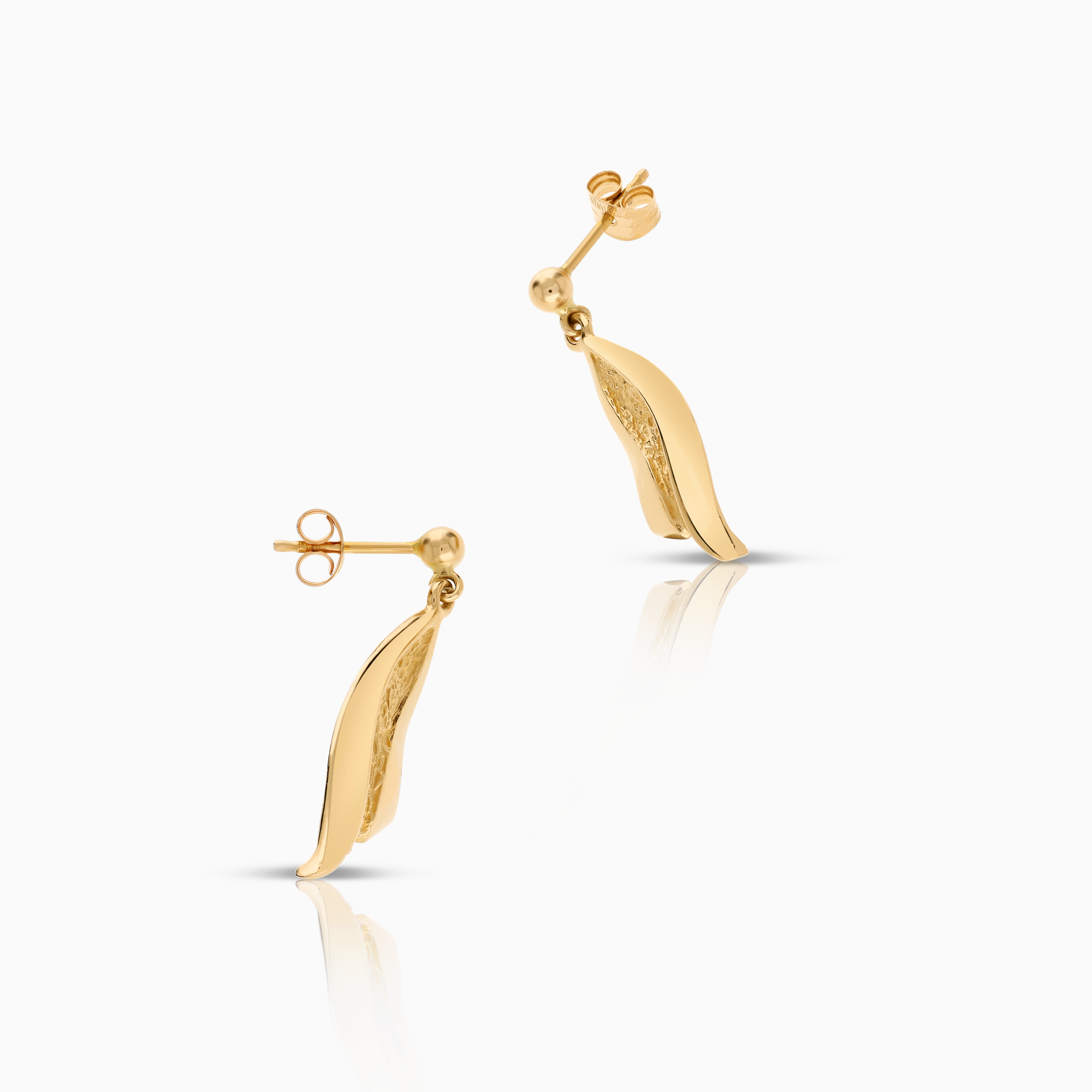 Gold earrings 3.43g 18K gold
