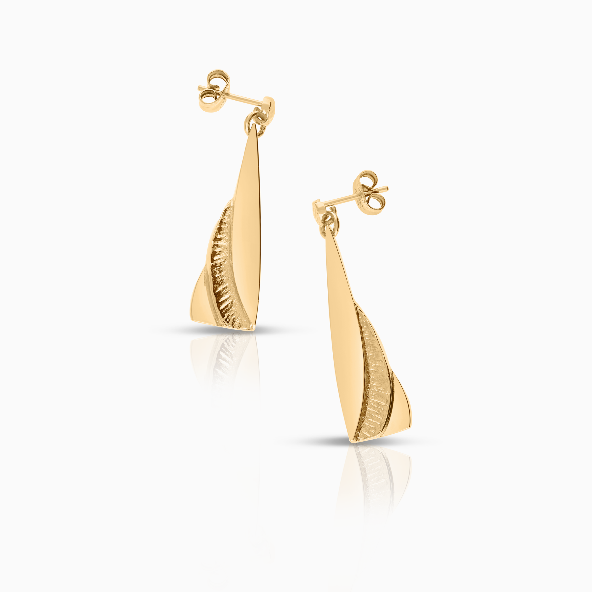 Guldörhängen 4,46g 18K guld