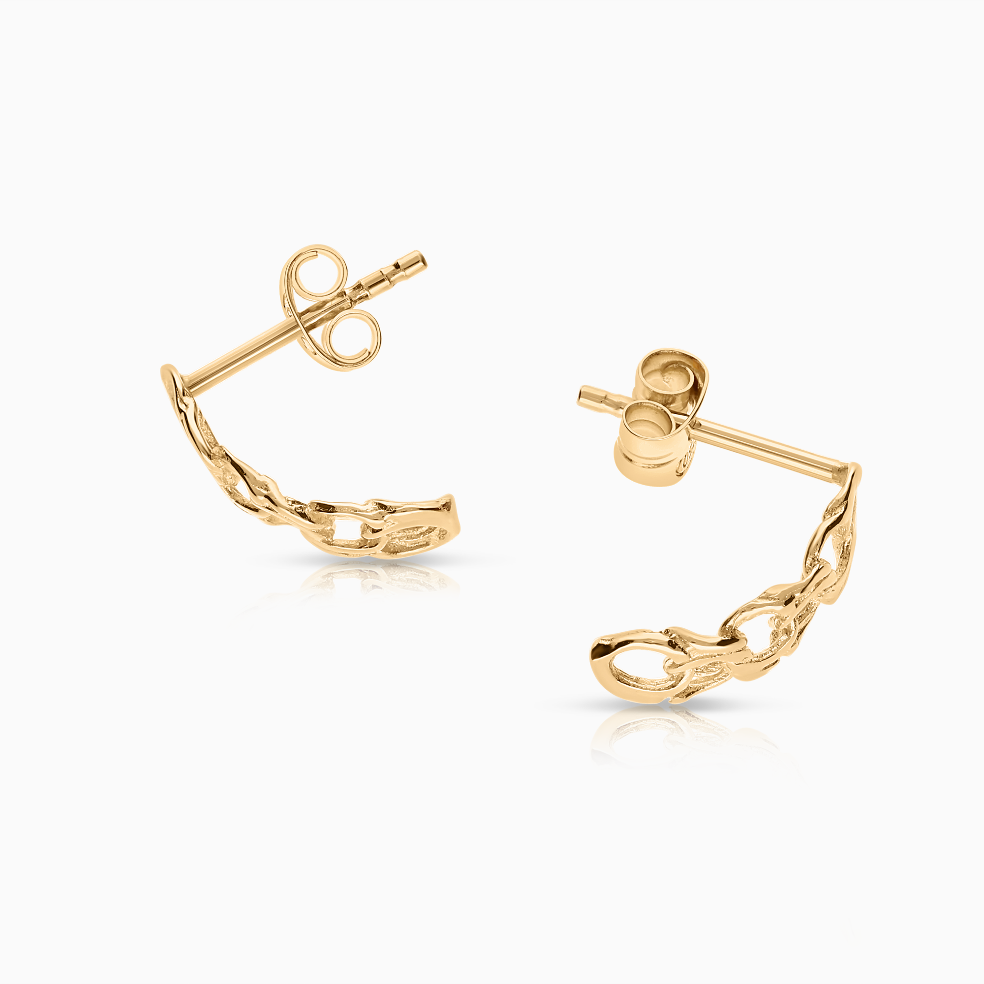 Bismarck earrings 1.00g 18K gold