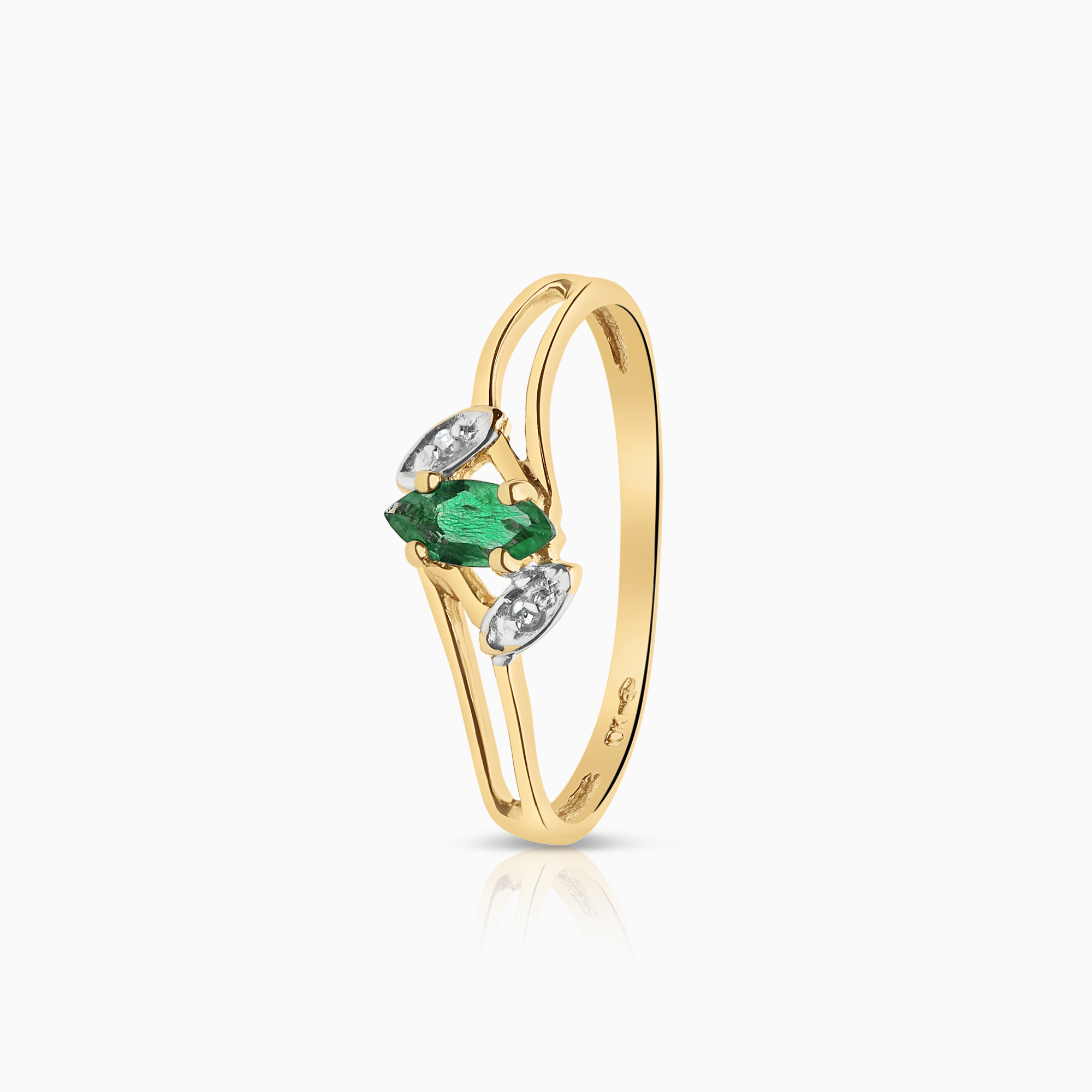 Diamantring med grön sten 0,01ct 10K guld