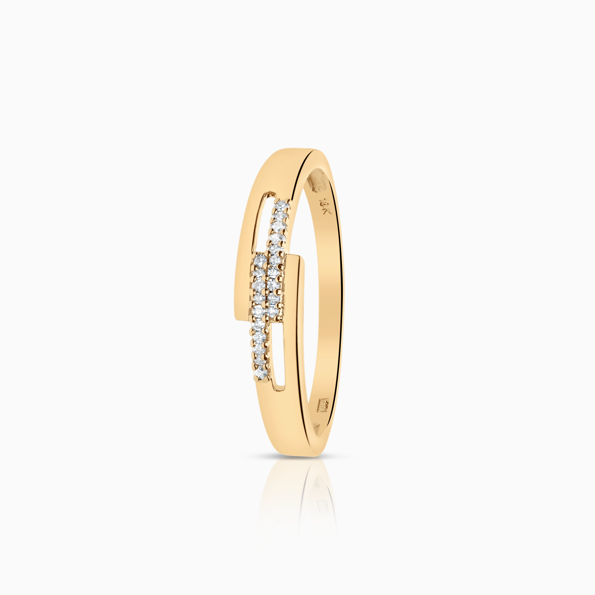 Diamantring 0,06ct 18K guld