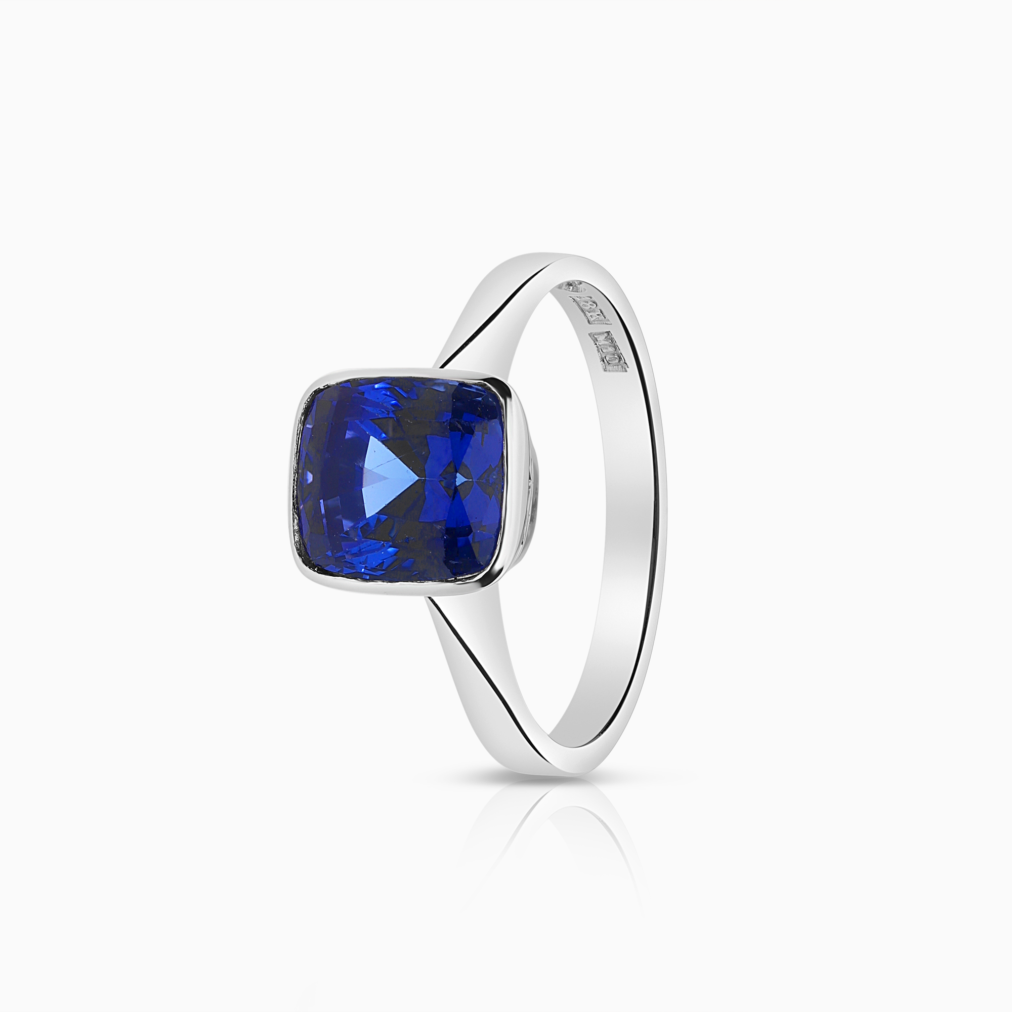Ädelstensring 3,80g 18K vitguld