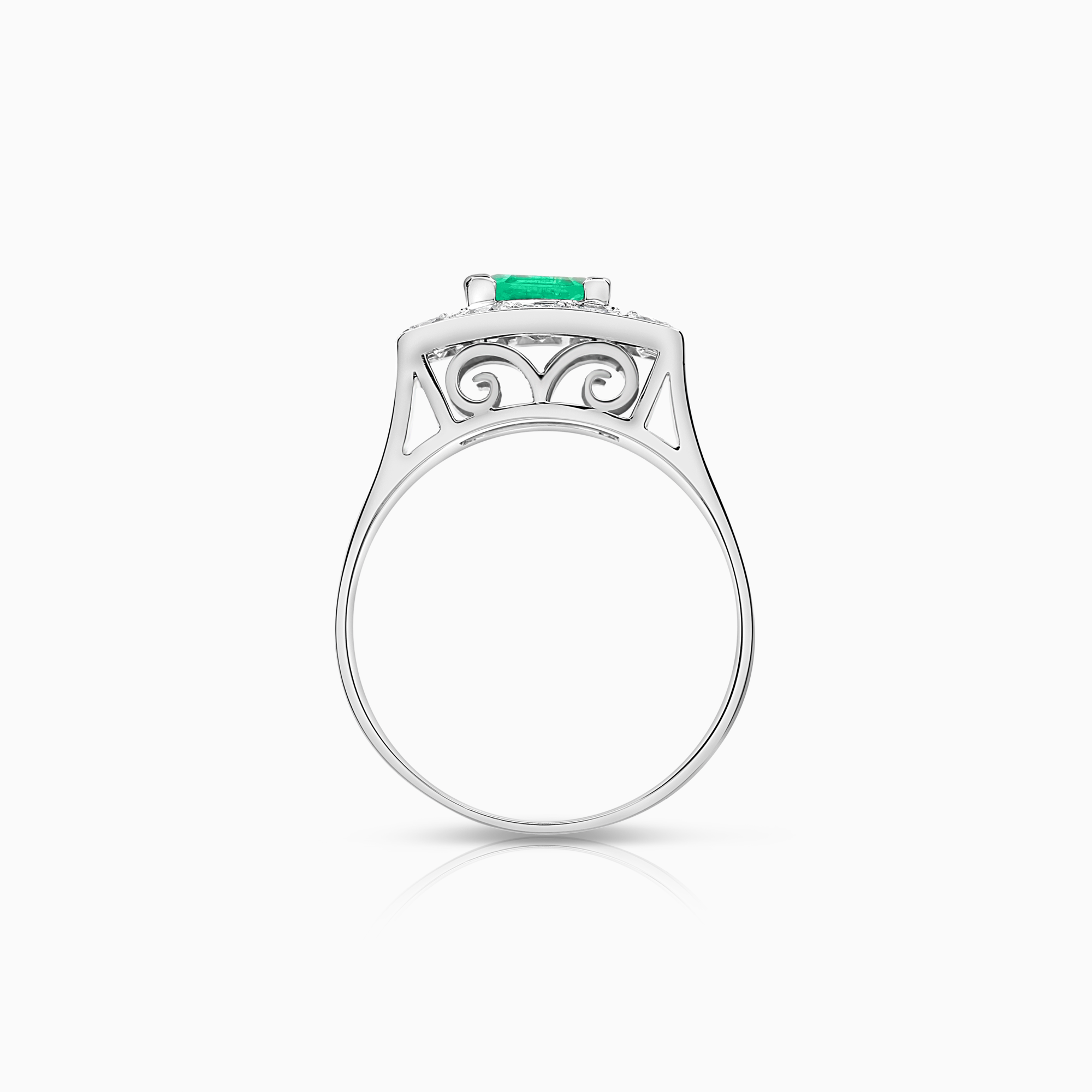 Diamantring med smaragd 0,70ct 18K vitguld