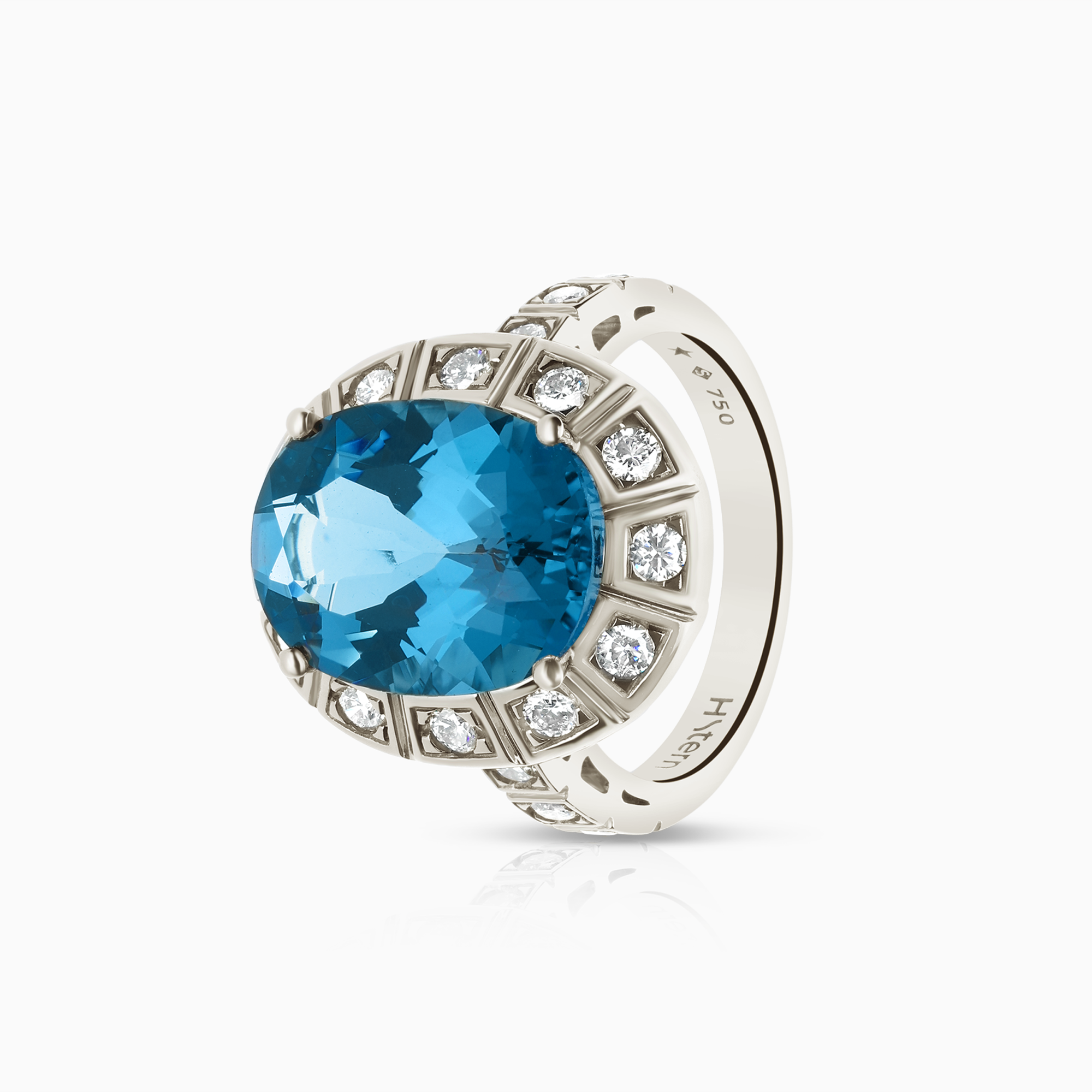 Arena Ring from H. Stern London blue topaz and diamonds 0.59ct 18K white gold
