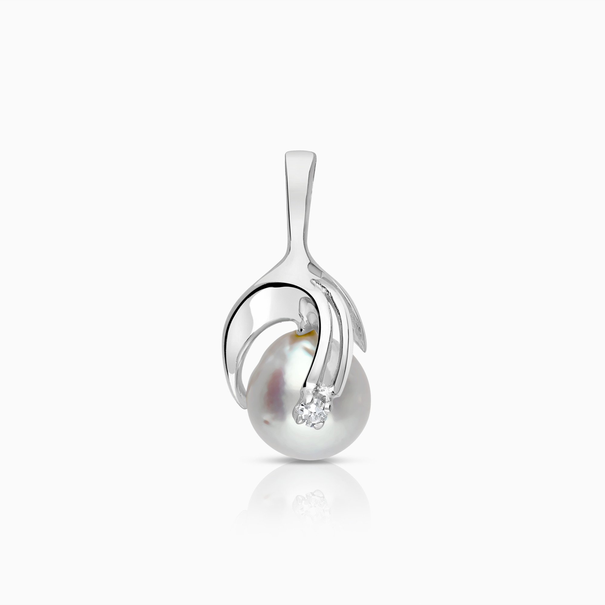 Pearl pendant with diamond 0.02ct 18K white gold