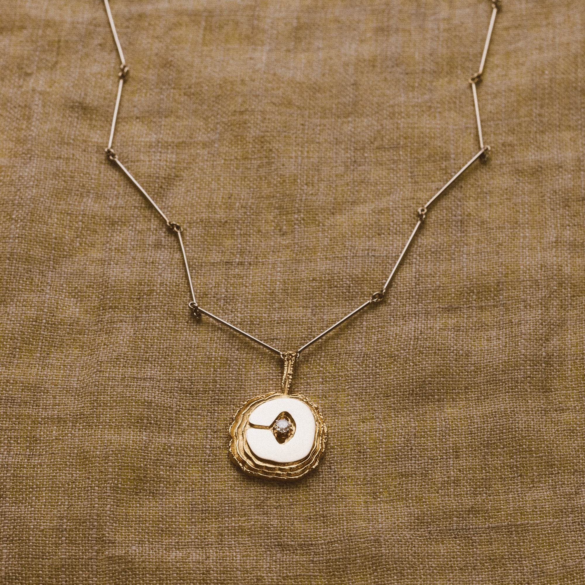 Lapponia halsband 0,20ct 18K guld