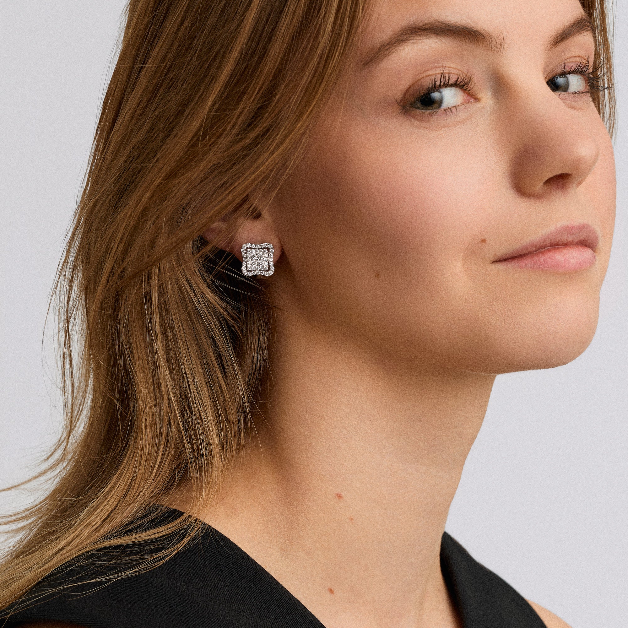 Diamantøredobber 2,00ct 18K