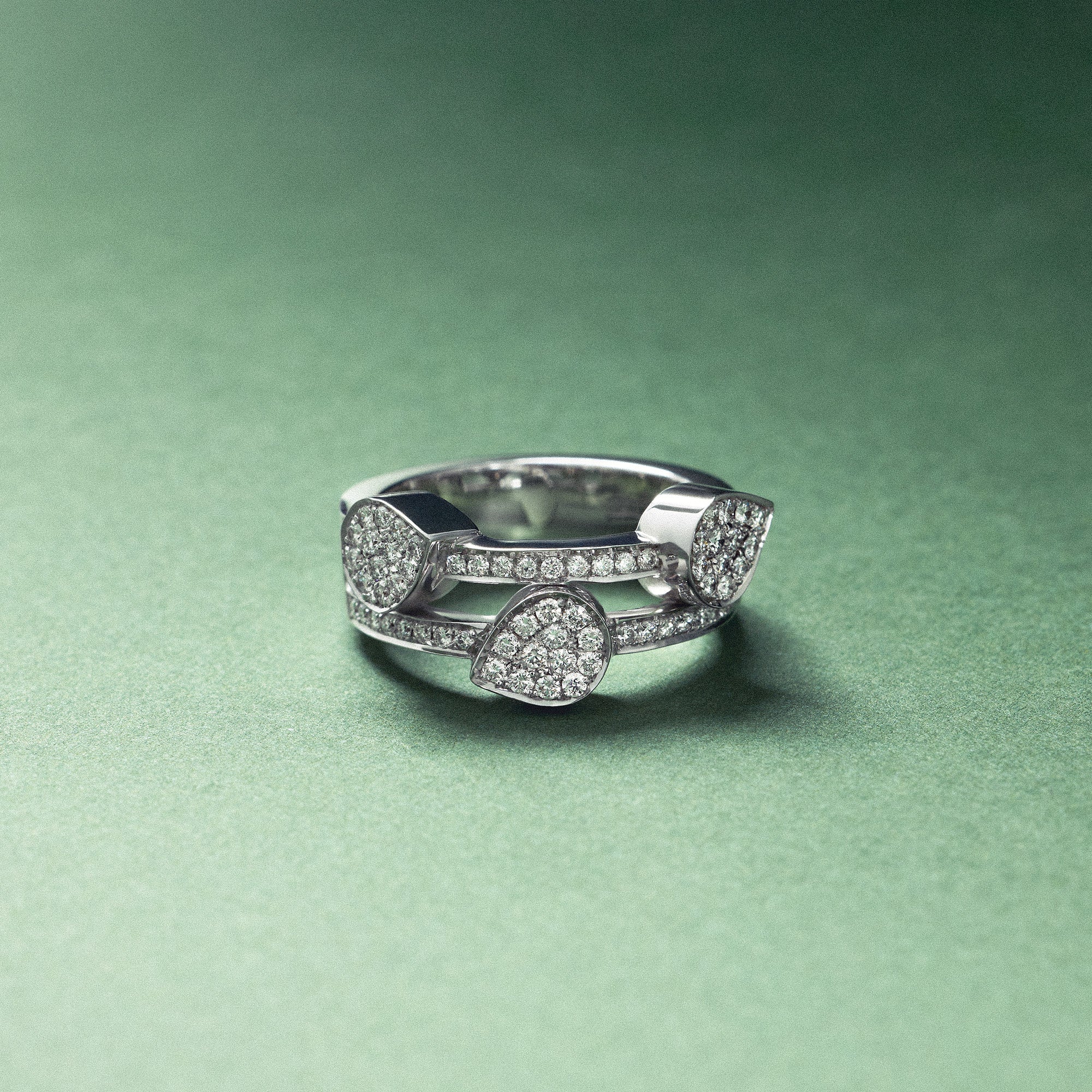 Diamond ring 0.67ct 18K white gold