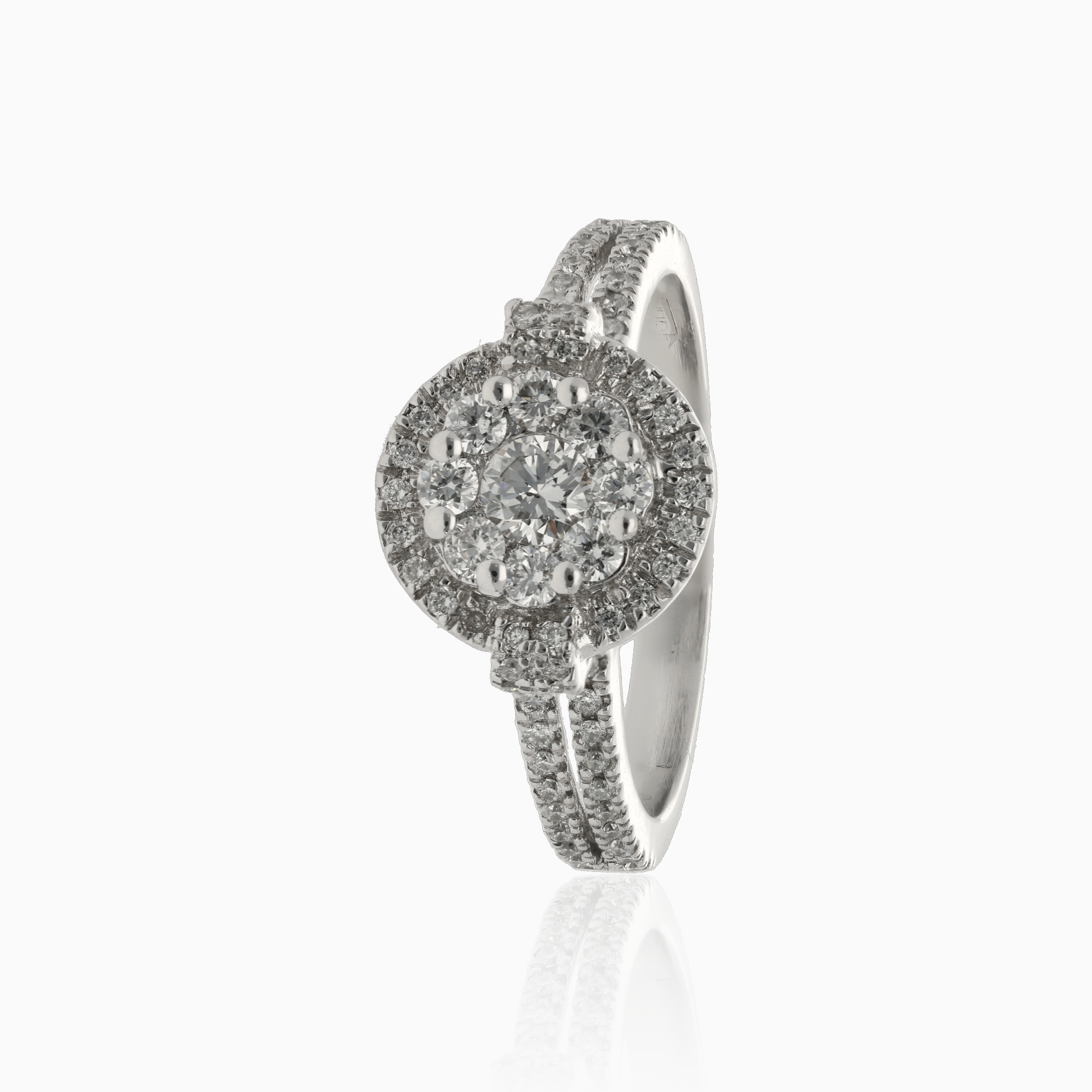 Diamond ring 0.65ct 18K