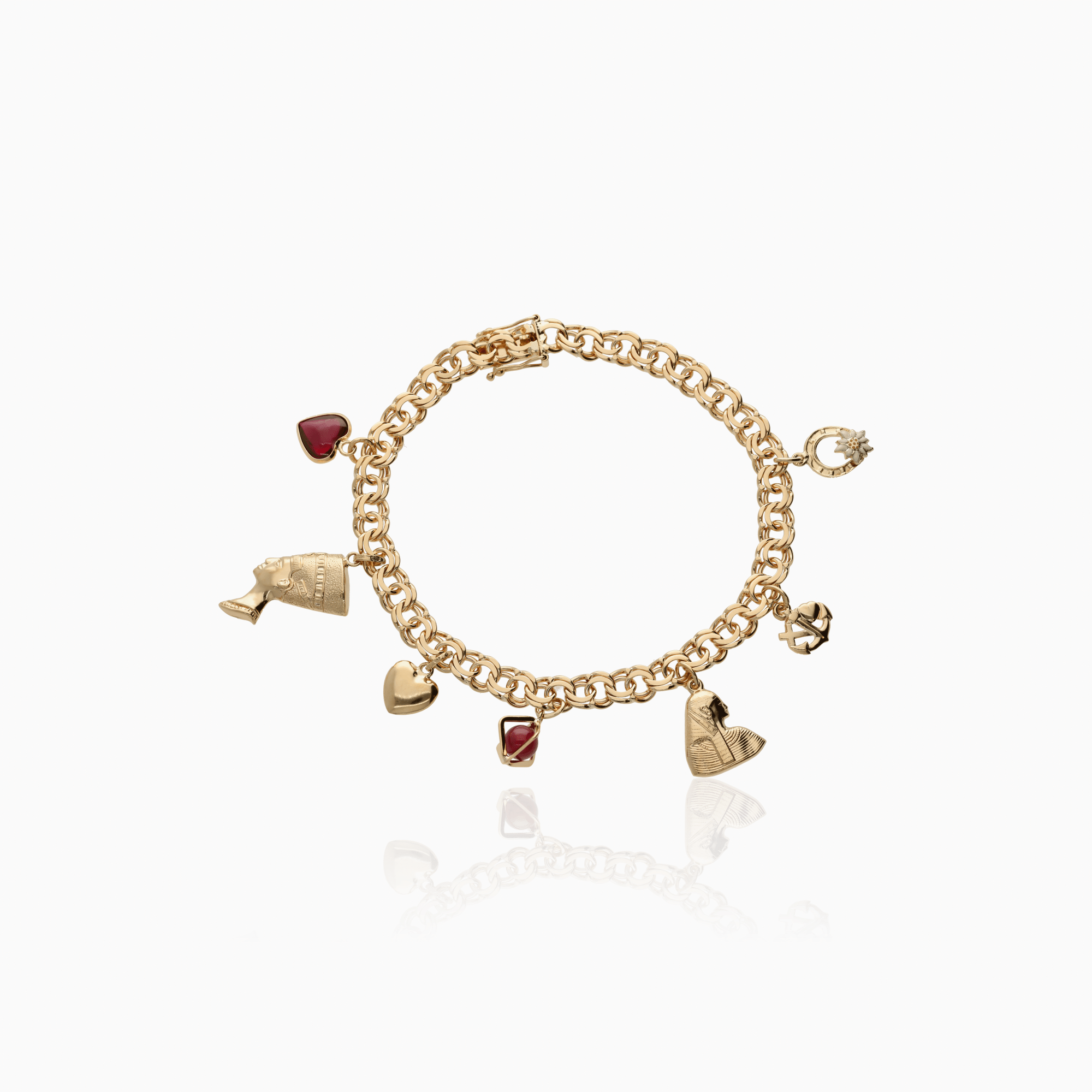 Bismarck bracelet with charms 19.53g 18K gold