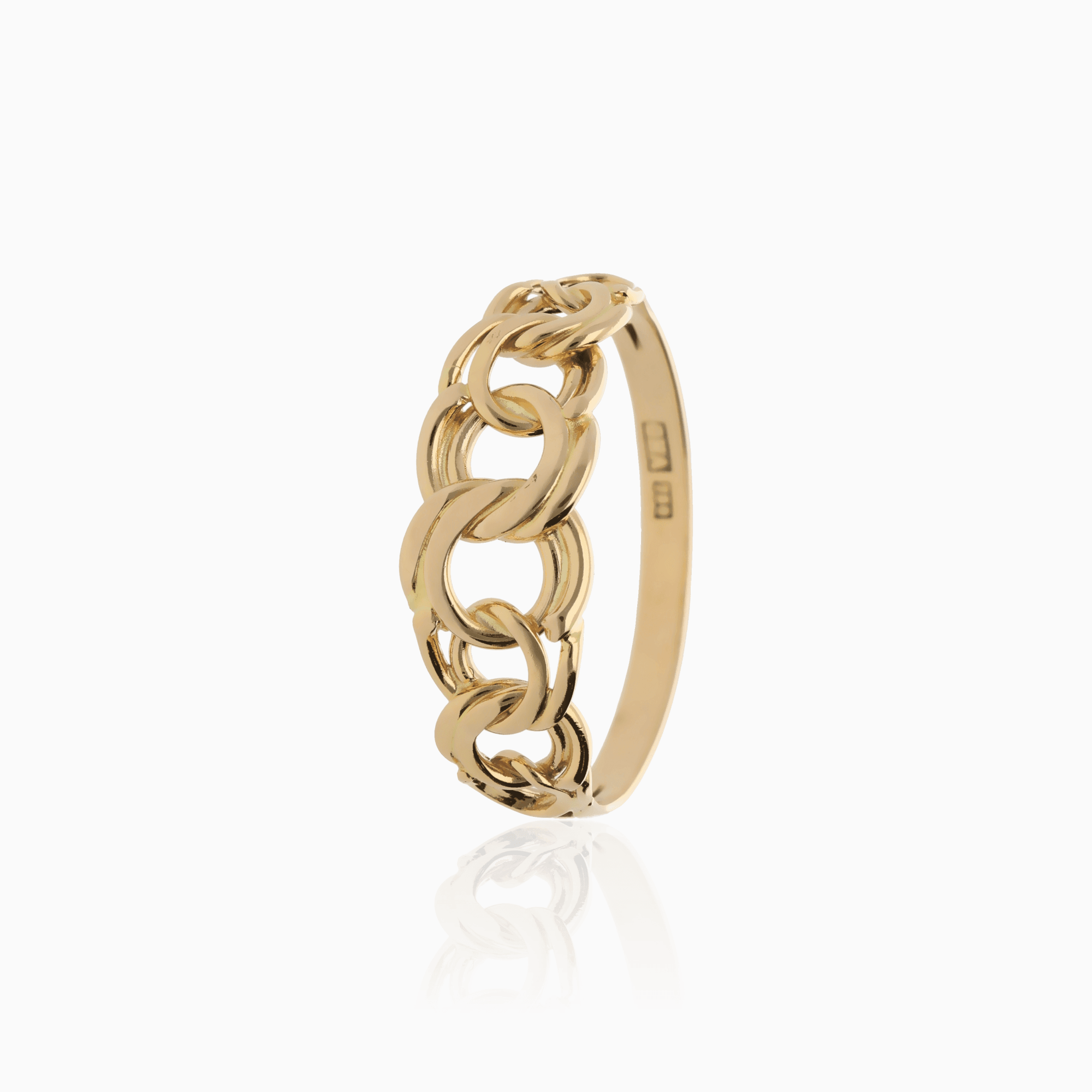 Bismarck Ring 1.72g 18K Gold