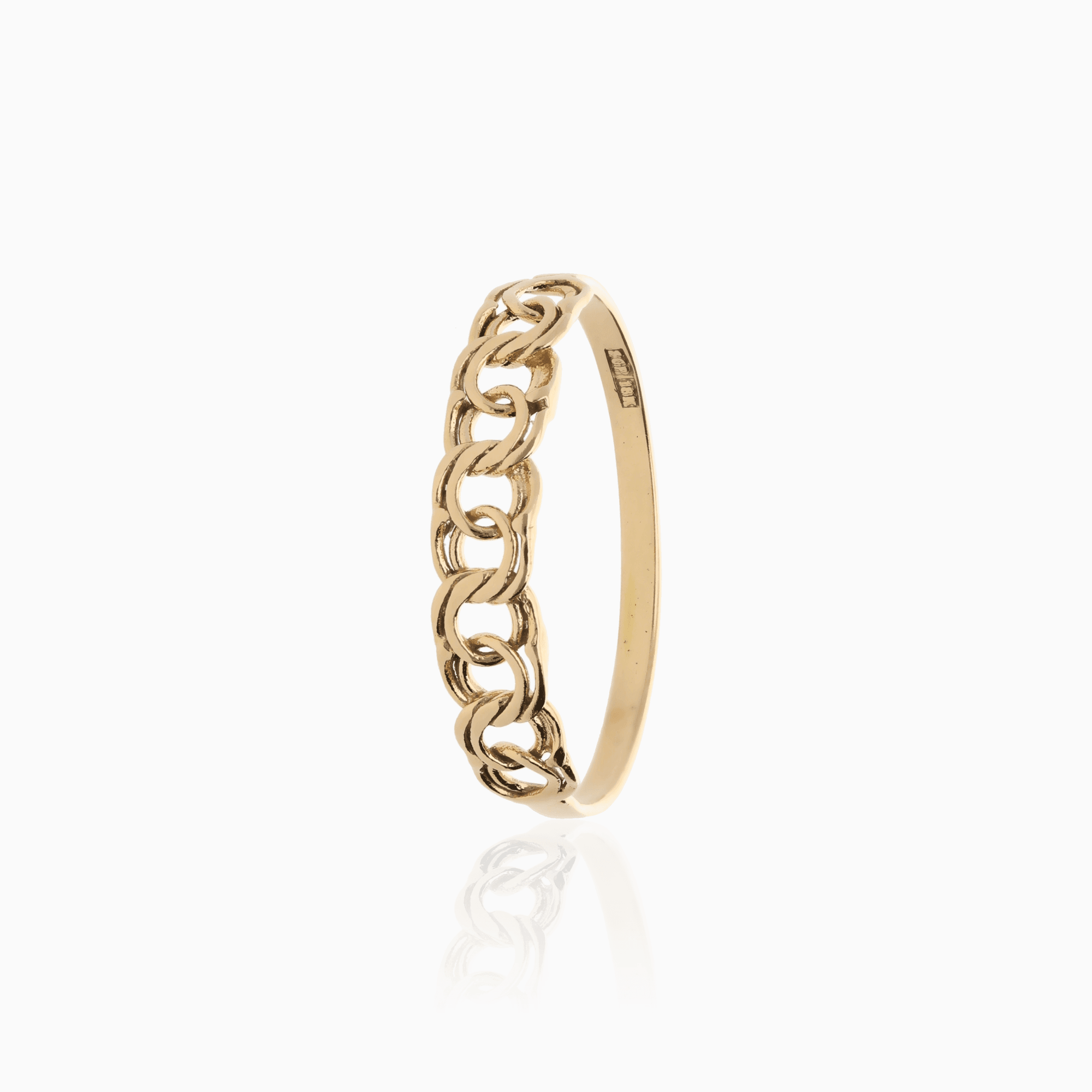 Bismarck ring 0.97g 18K gold